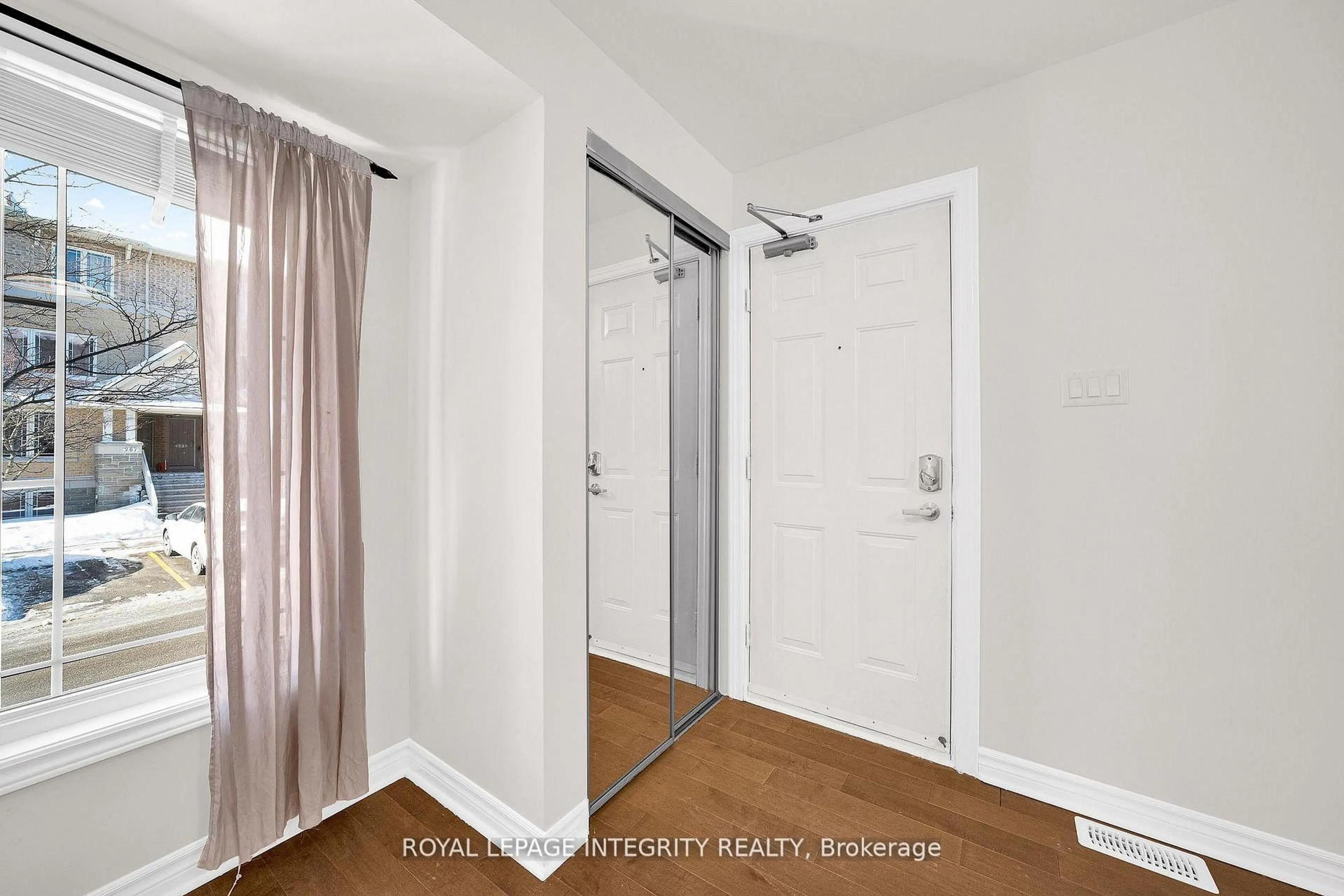 Unknown for 268 Paseo Pvt Private #64, Ottawa Ontario K2G 4N7