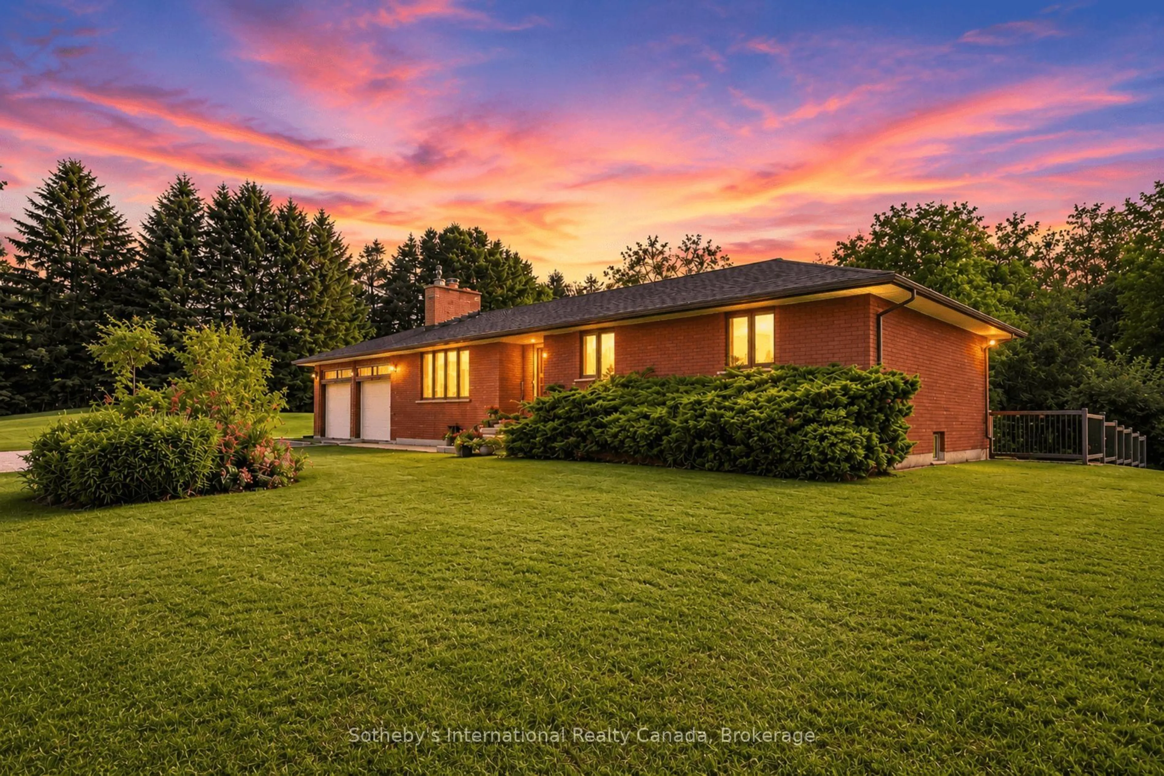 Home with brick exterior material, unknown for 938400 Airport Rd, Mulmur Ontario L9V 0M1