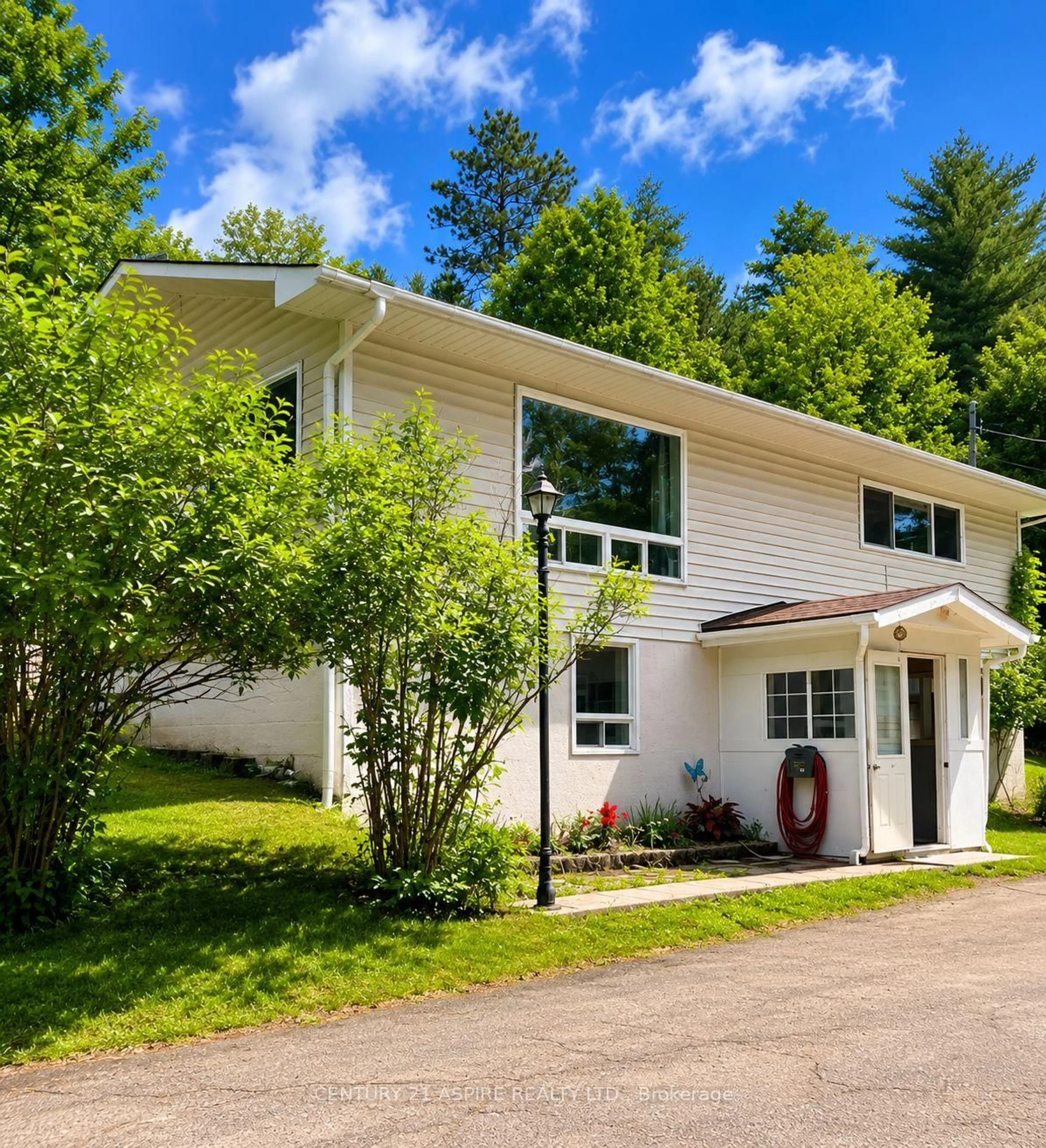 Home with vinyl exterior material, unknown for 202 Brydges Rd, Burnstown Ontario K0J 1G0