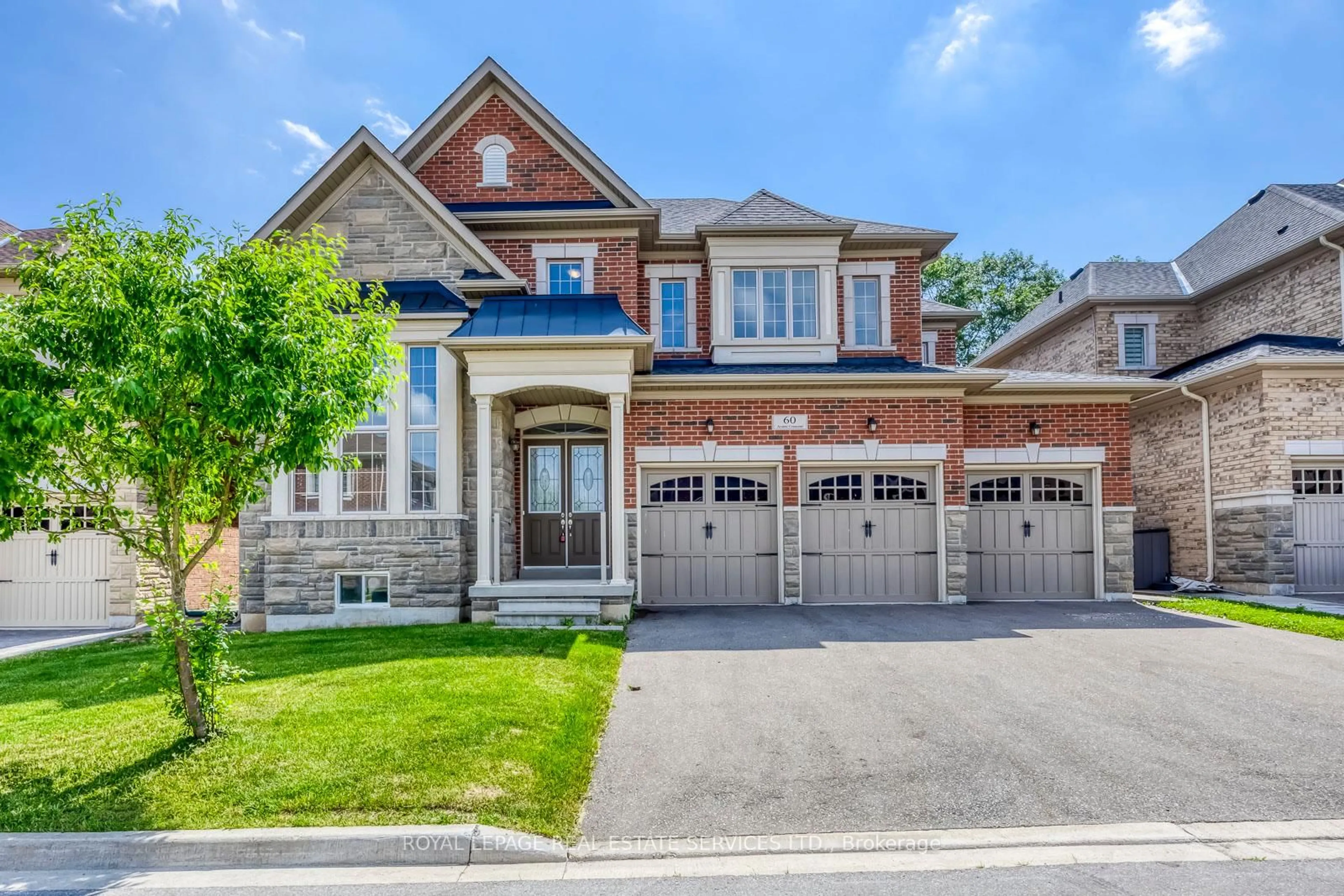 Home with brick exterior material, street for 60 Avanti Cres, Hamilton Ontario L8B 1W7