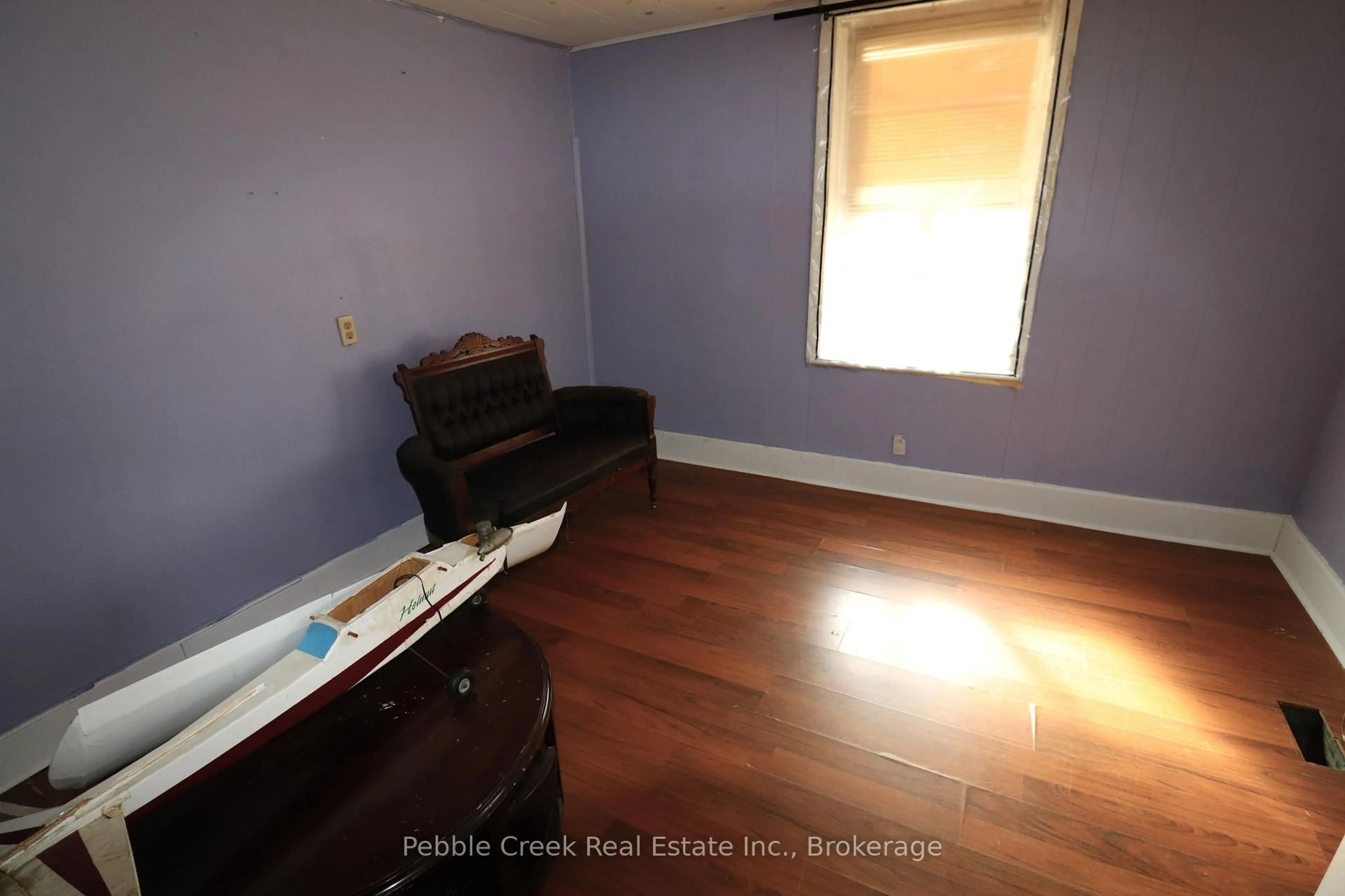A pic of a room for 123 John's Ave, Central Huron Ontario N0M 1E0