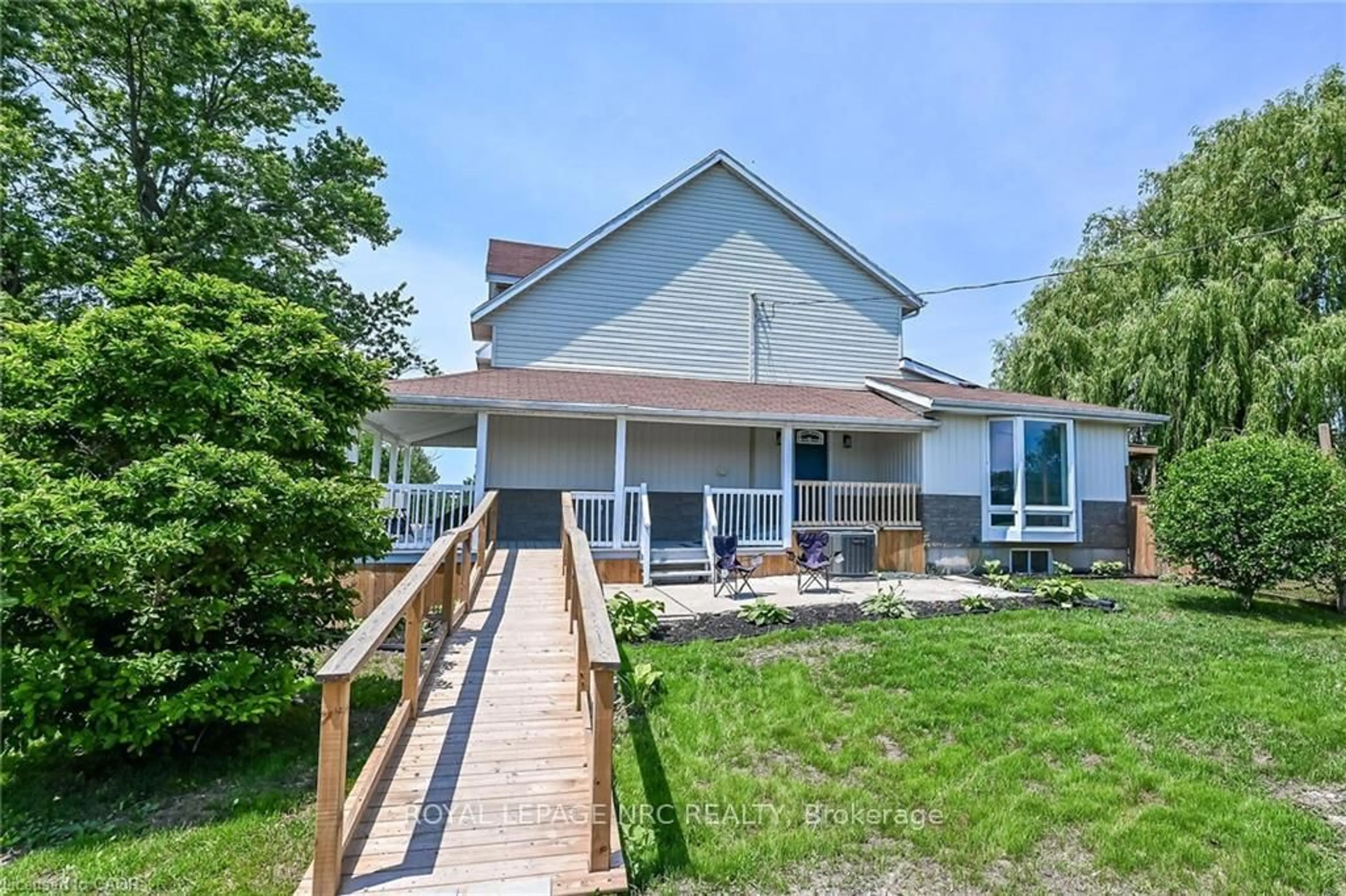 Unknown for 647 Bains Rd, Haldimand Ontario N0A 1E0