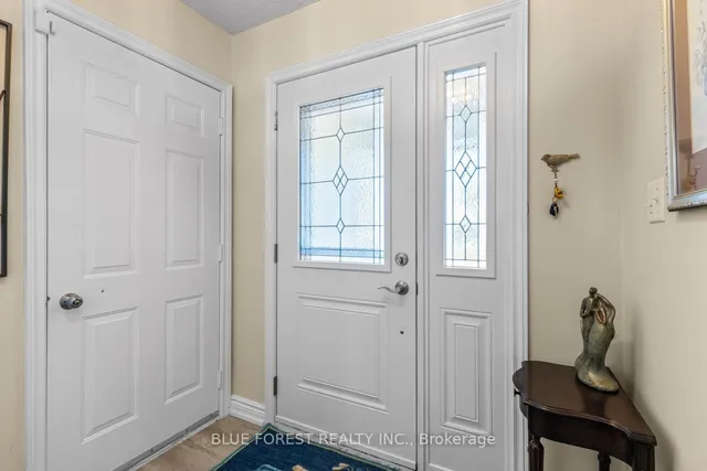 1 Sinclair Dr, Tillsonburg 5