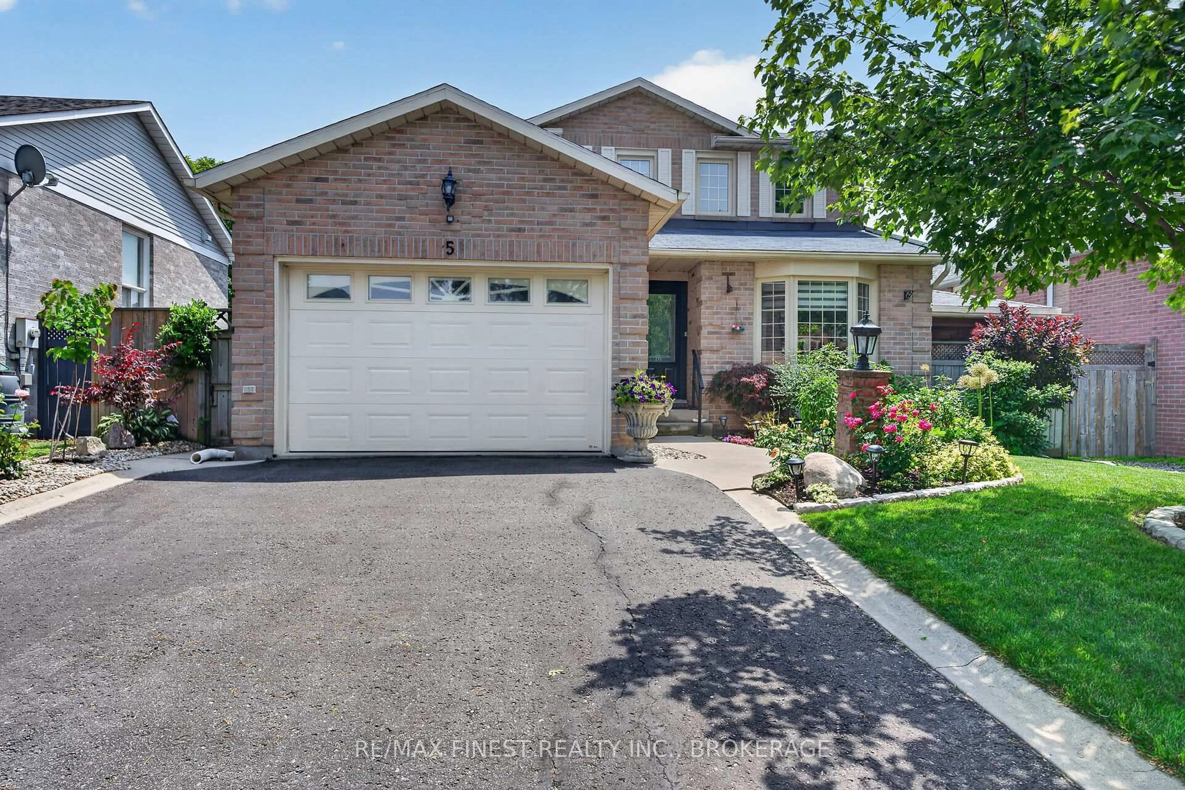 Home with brick exterior material, street for 5 Buckingham Crt #19, Kingston Ontario K7K 6V8