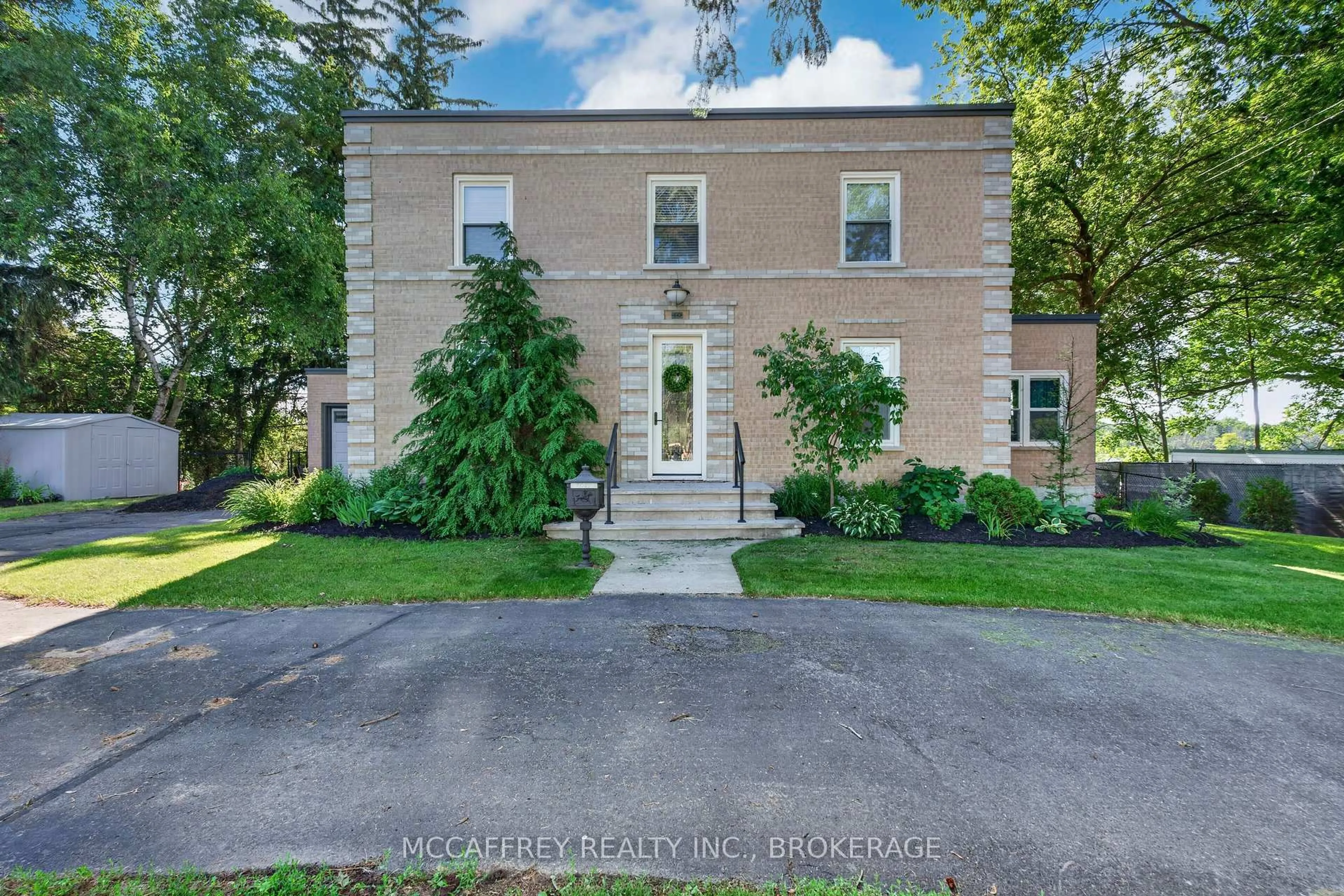 Unknown for 442 DUNDAS St, Greater Napanee Ontario K7R 2C1