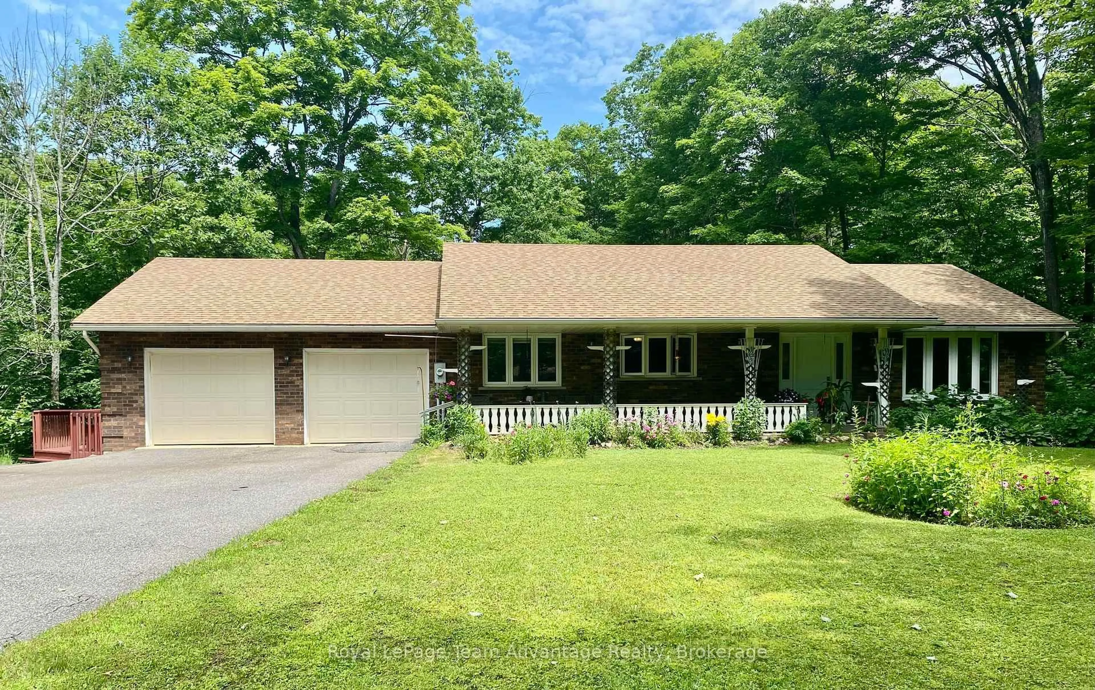Home with vinyl exterior material, street for 120 Rankin Lake Rd, Seguin Ontario P2A 0B2