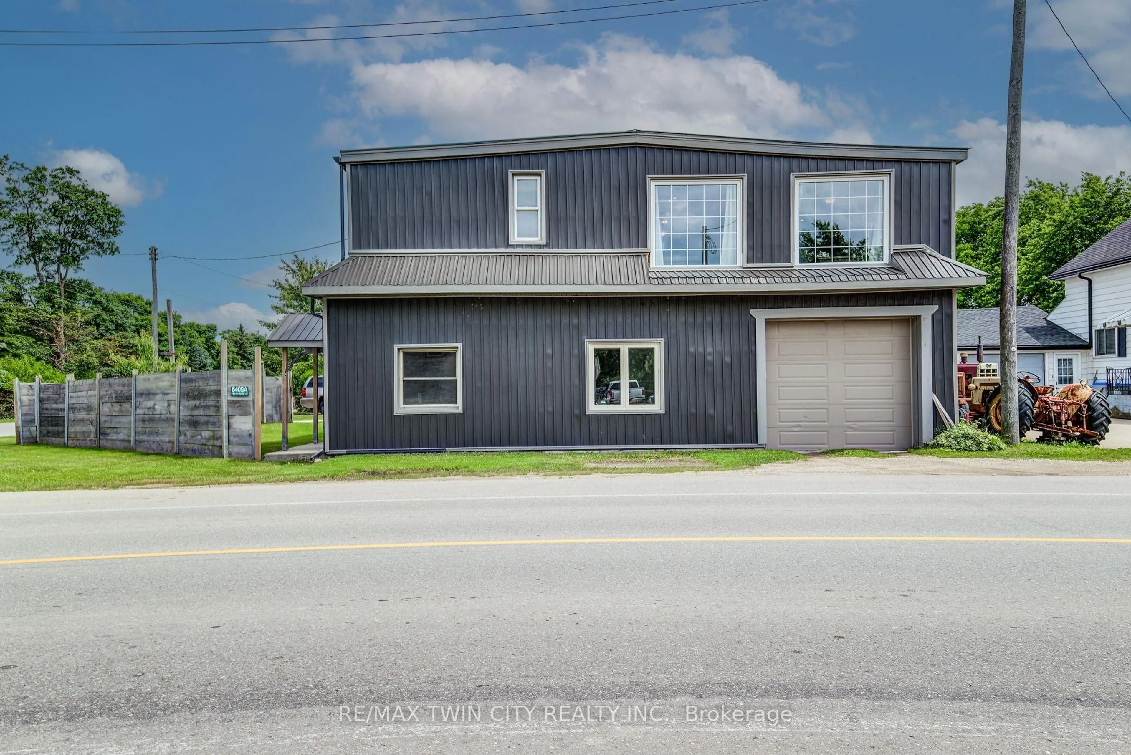 Unknown for 6409 Perth Rd 121 Poole Rd, Perth East Ontario N0K 1S0