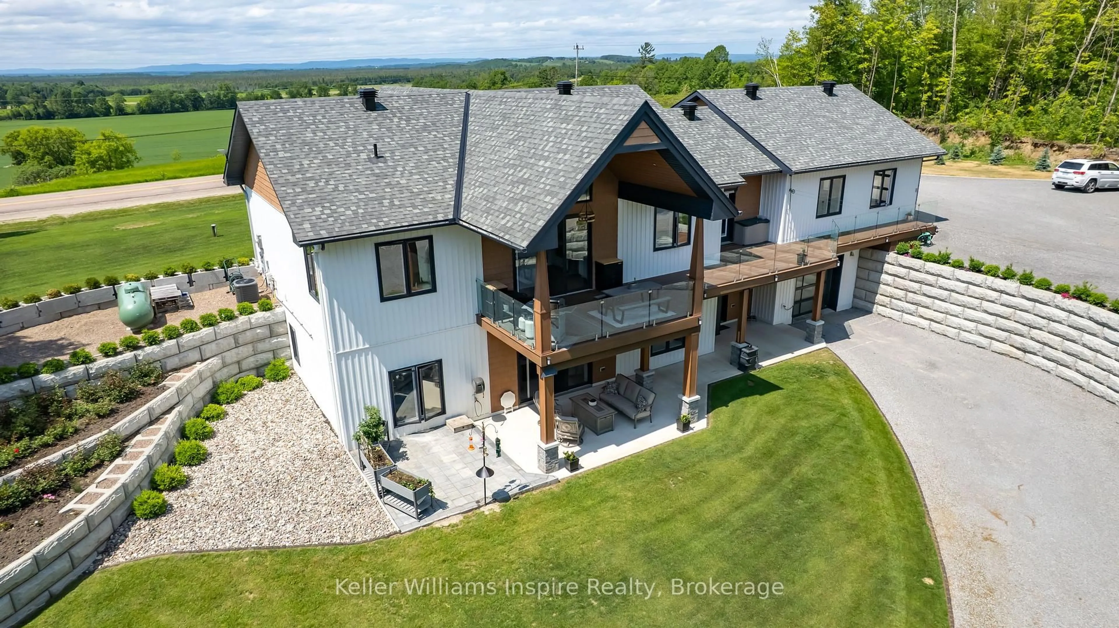 A pic from outside/outdoor area/front of a property/back of a property/a pic from drone, mountain view for 402 Lapasse Rd, Beachburg Ontario K0J 1C0