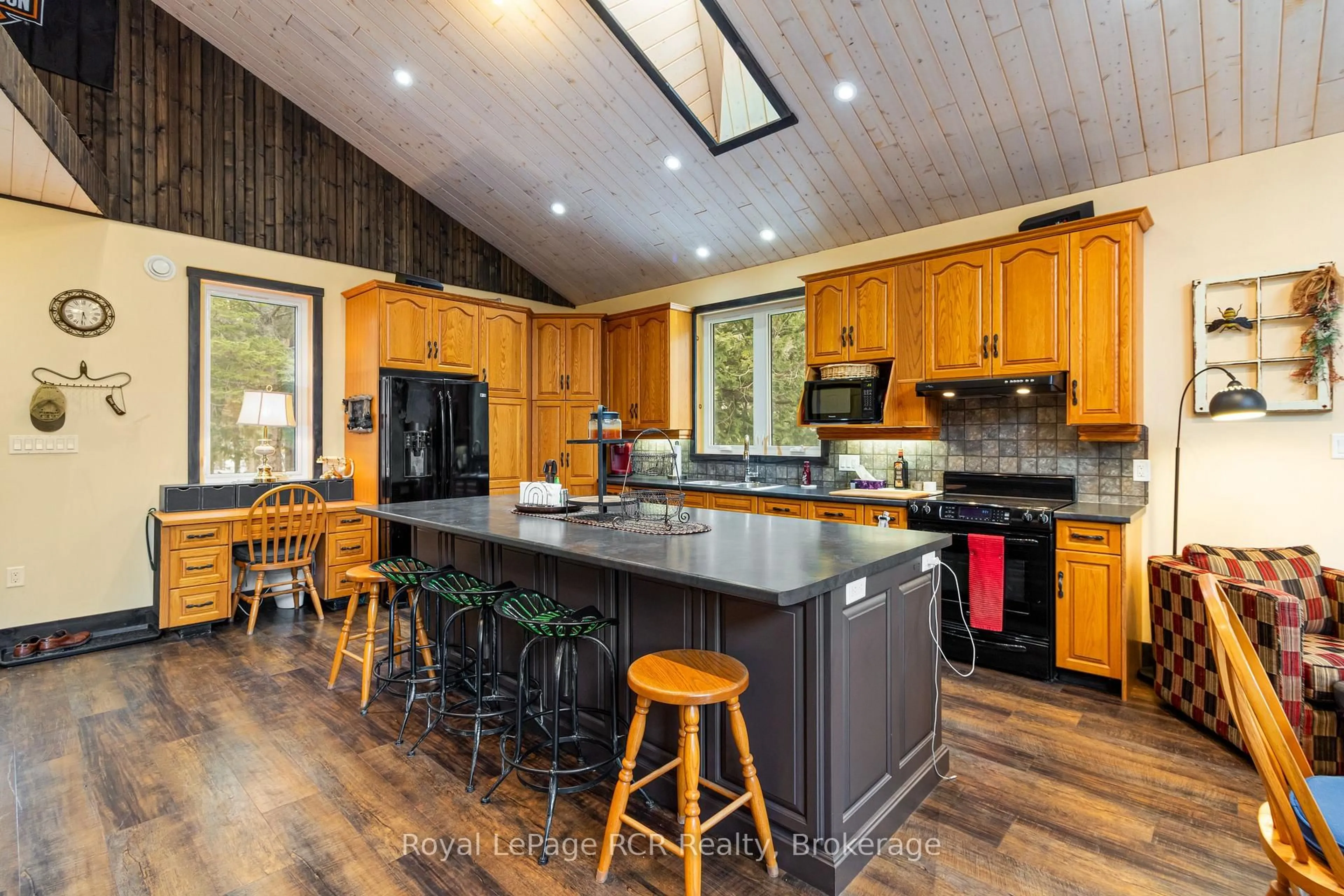Open concept kitchen, unknown for 19 Redgate Rd, South Bruce Peninsula Ontario N0H 2T0