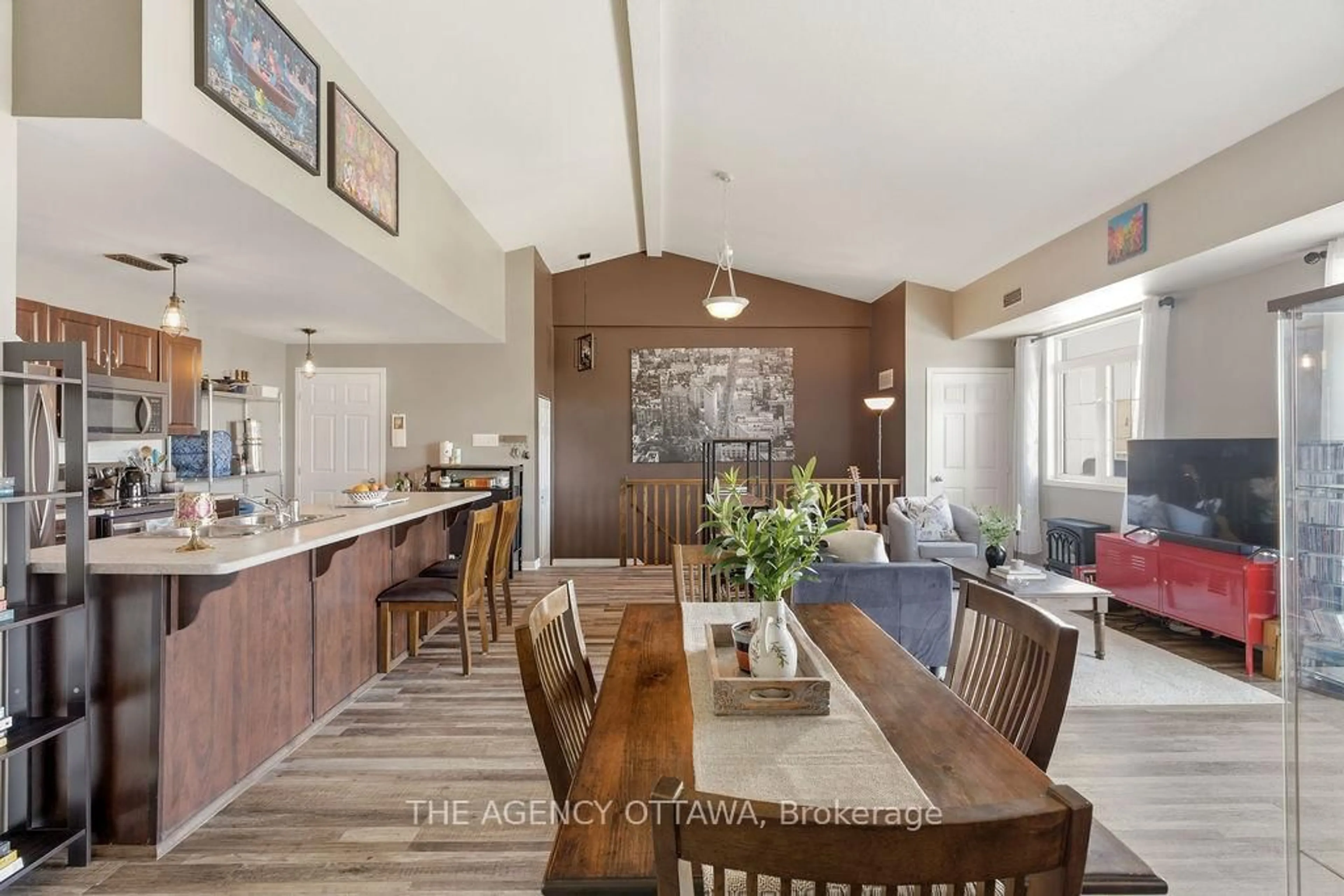 Open concept kitchen, unknown for 109 Artesa Private #C, Ottawa Ontario K2S 0J8