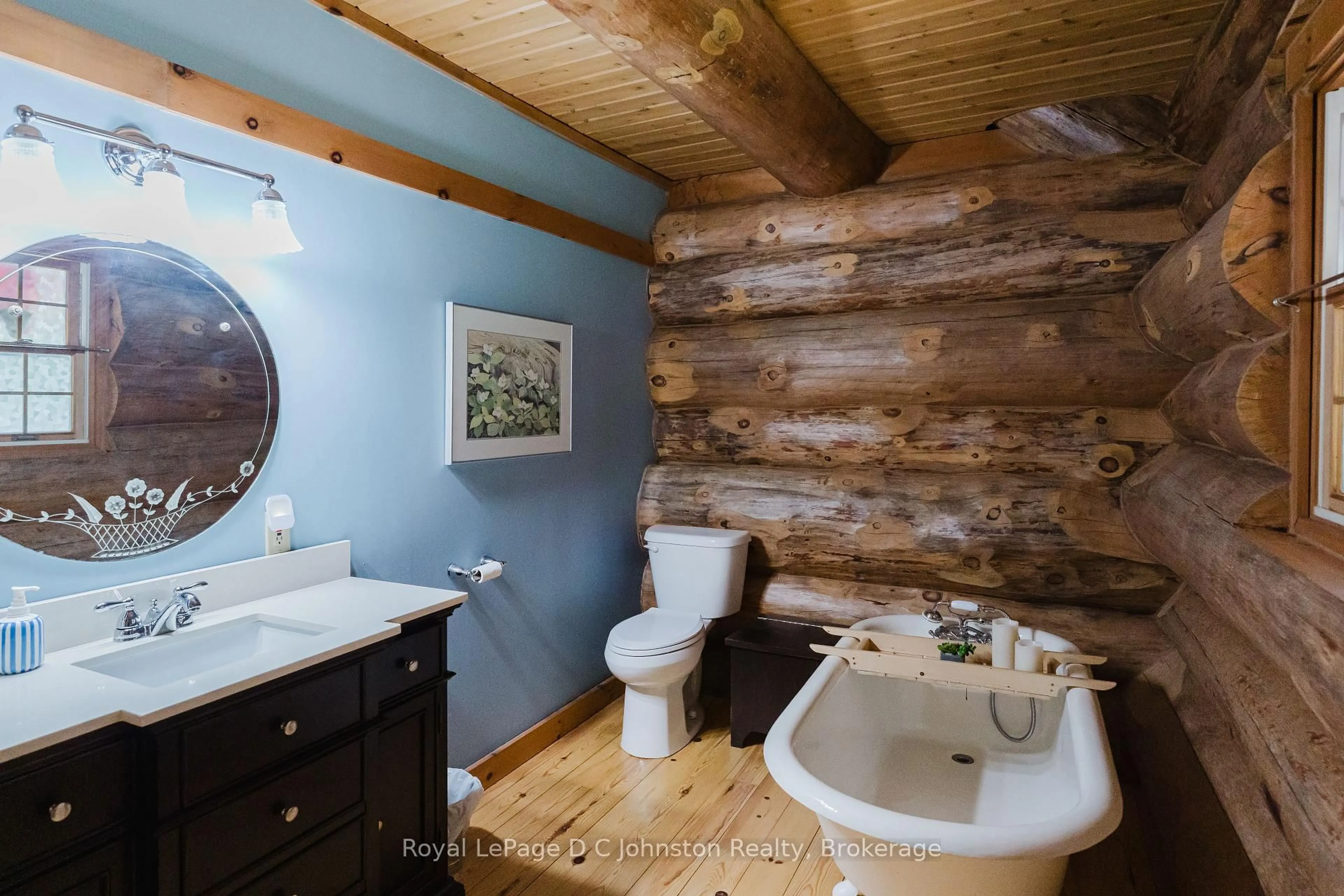 Standard bathroom, unknown for 161 Grey St, Saugeen Shores Ontario N0H 2L0