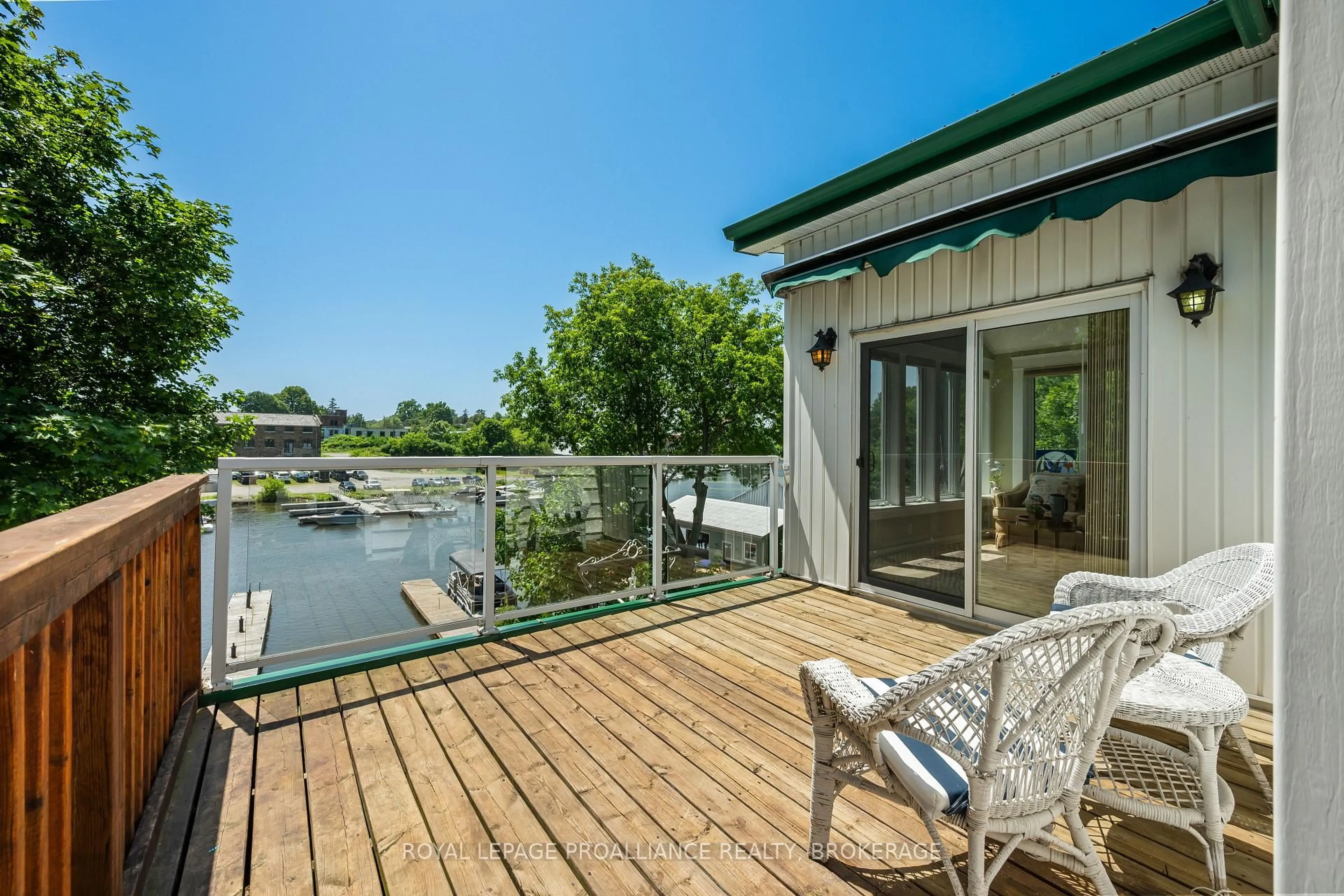 Patio, water/lake/river/ocean view for 370 Stone St, Gananoque Ontario K7G 2A4