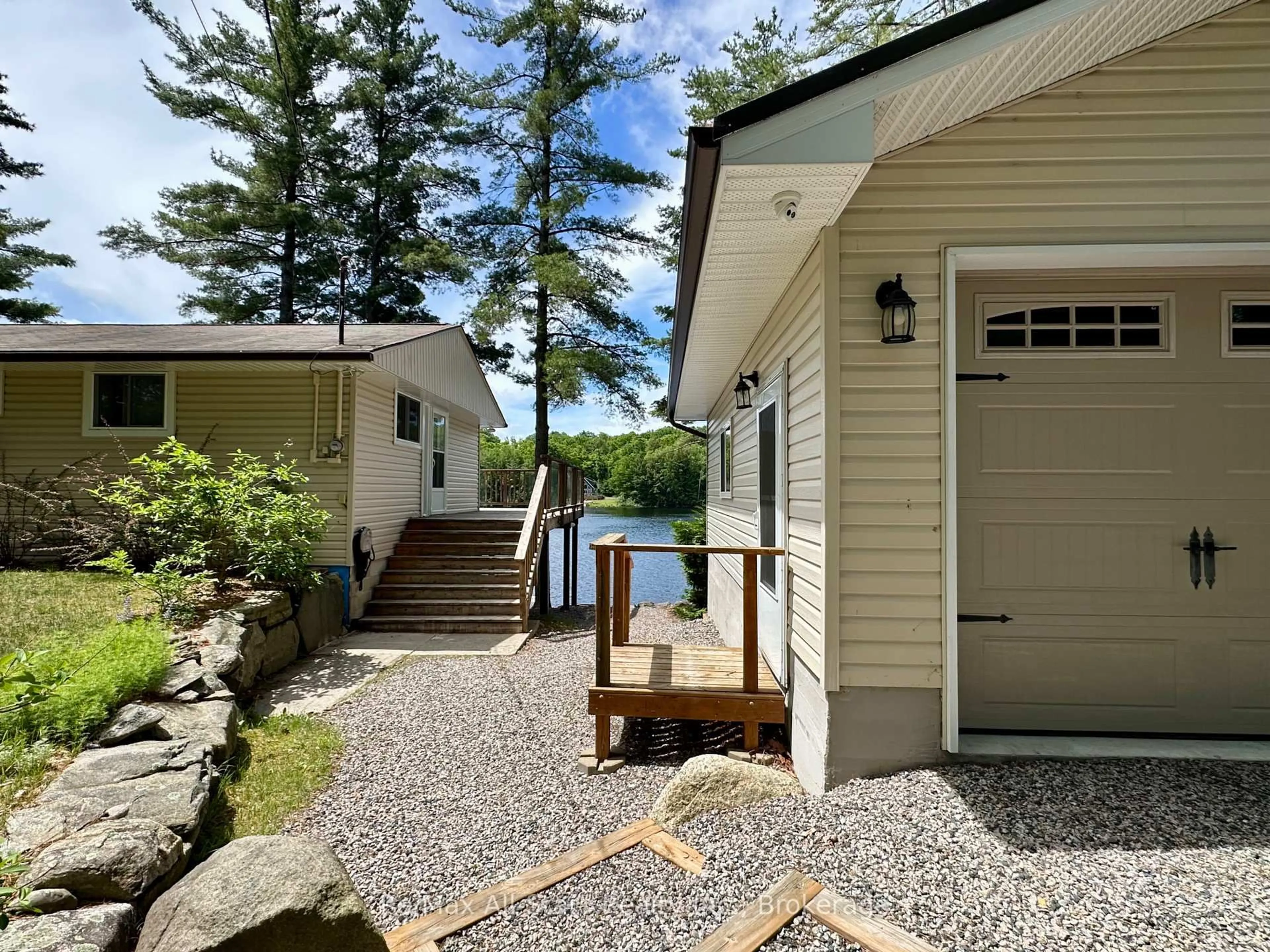 Unknown for 1006 Youngs Rd #Cottage # 9, Muskoka Lakes Ontario P0B 1J0