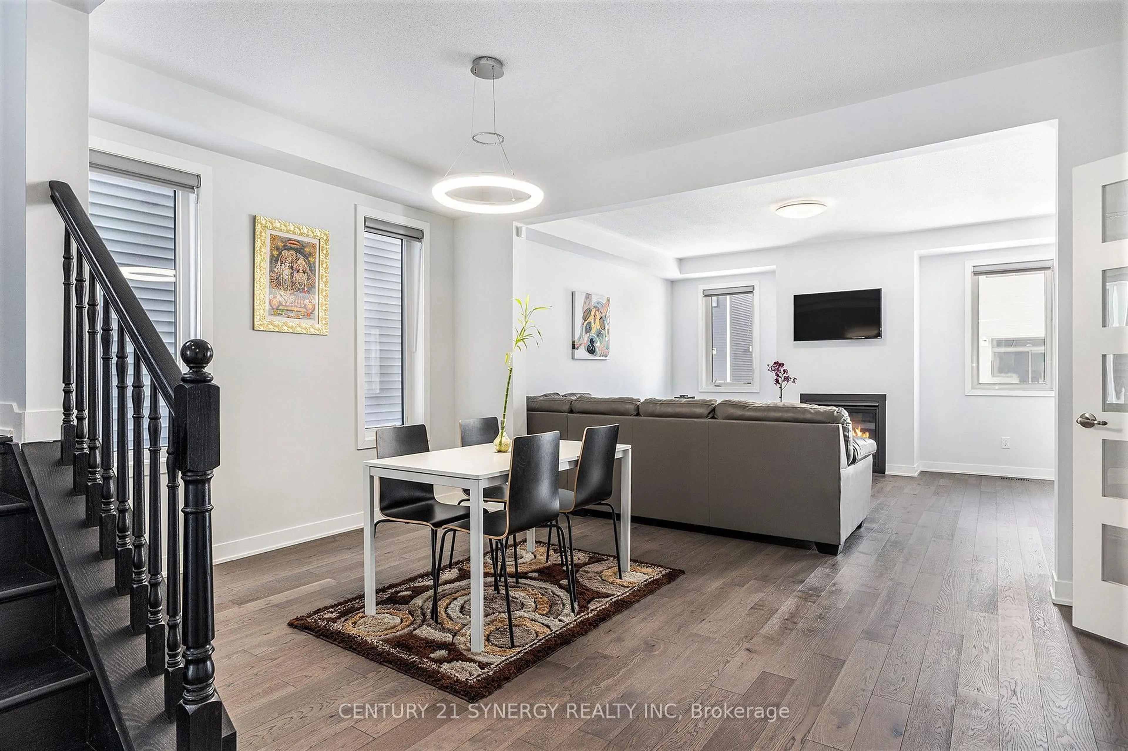 Living room with furniture, unknown for 309 Crossway Terr, Ottawa Ontario K2S 3A8