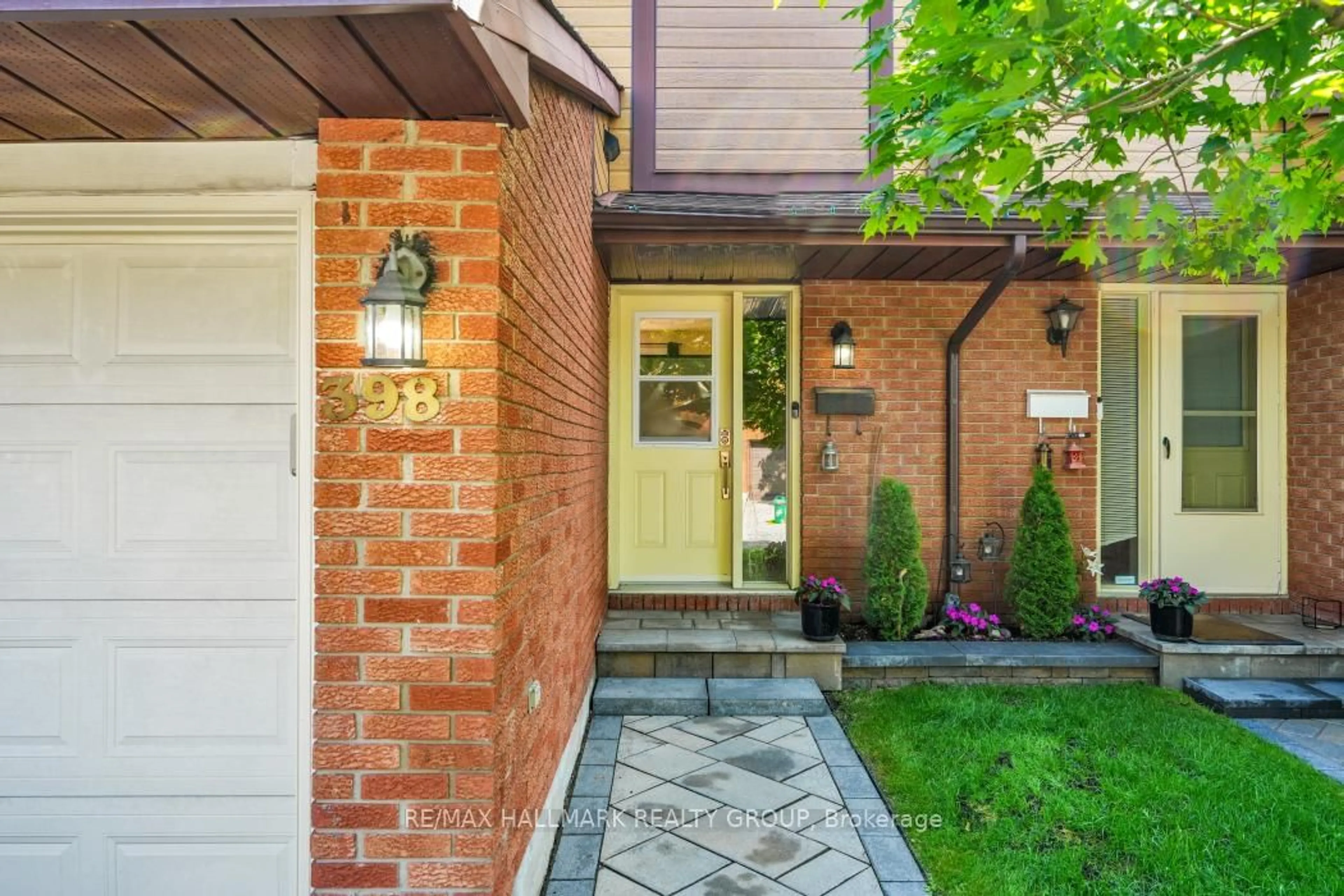 Home with brick exterior material, street for 398 Verdon Private, Ottawa Ontario K1T 3A4