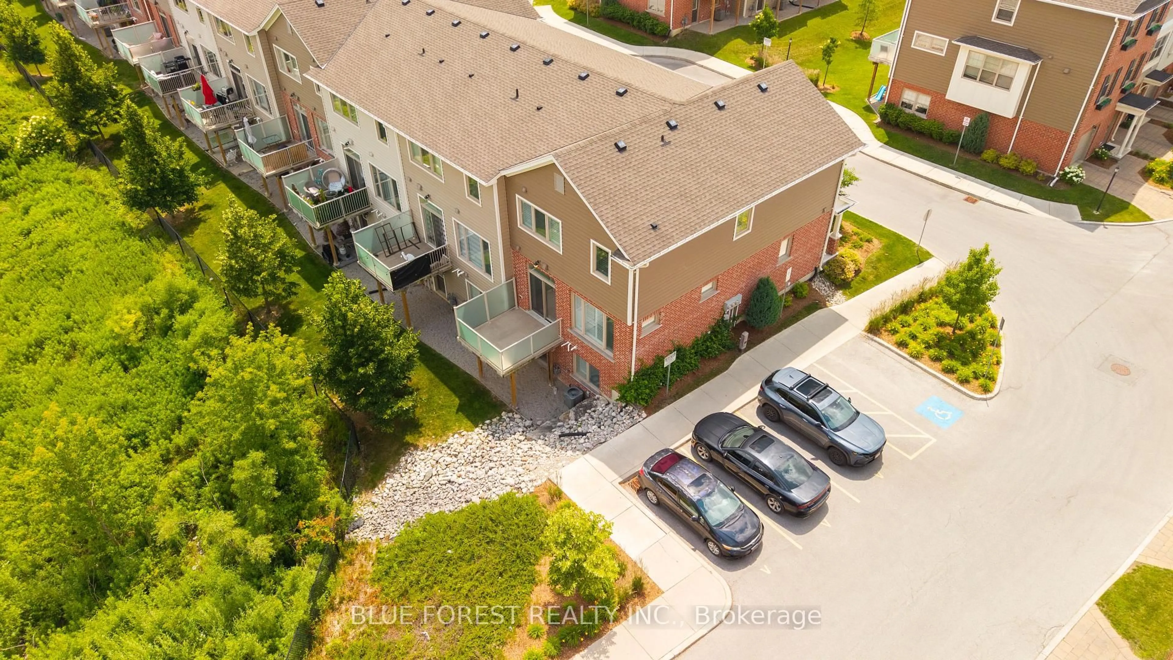 A pic from outside/outdoor area/front of a property/back of a property/a pic from drone, street for 3025 Singleton Ave #126, London South Ontario N6L 0E6