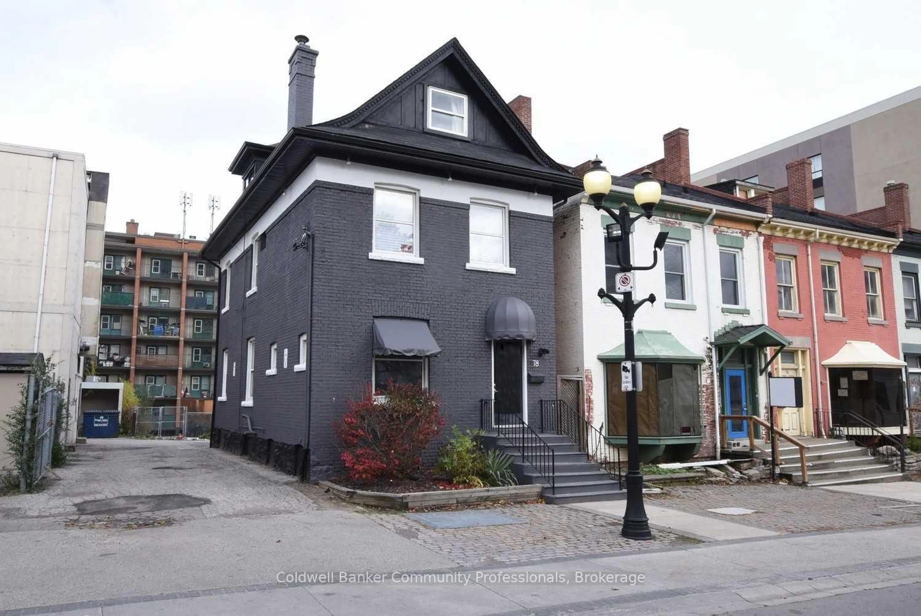 Home with brick exterior material, street for 78 George St, Hamilton Ontario L8P 1C9