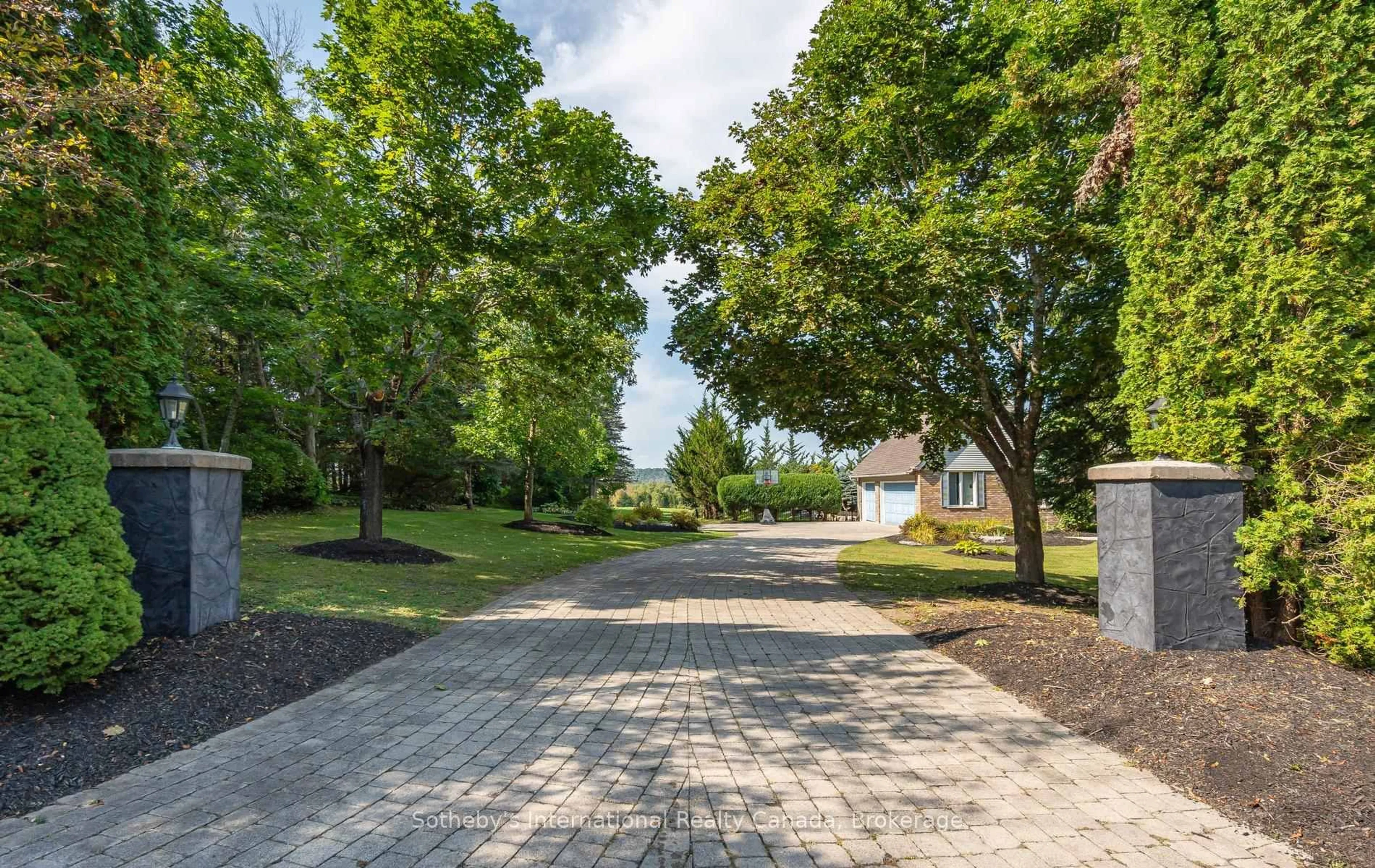 A pic from outside/outdoor area/front of a property/back of a property/a pic from drone, street for 203 SKI HILL Rd, Kawartha Lakes Ontario L0A 1A0