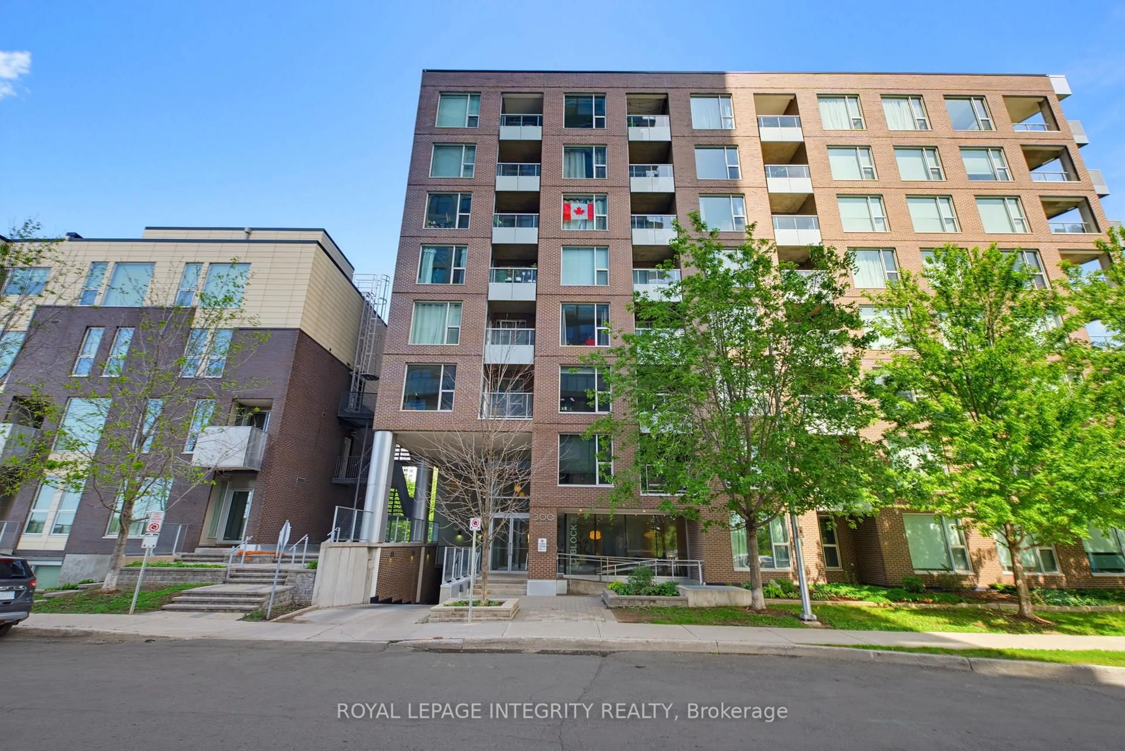 Unknown for 300 C Lett St #328, Ottawa Ontario K1R 0A8