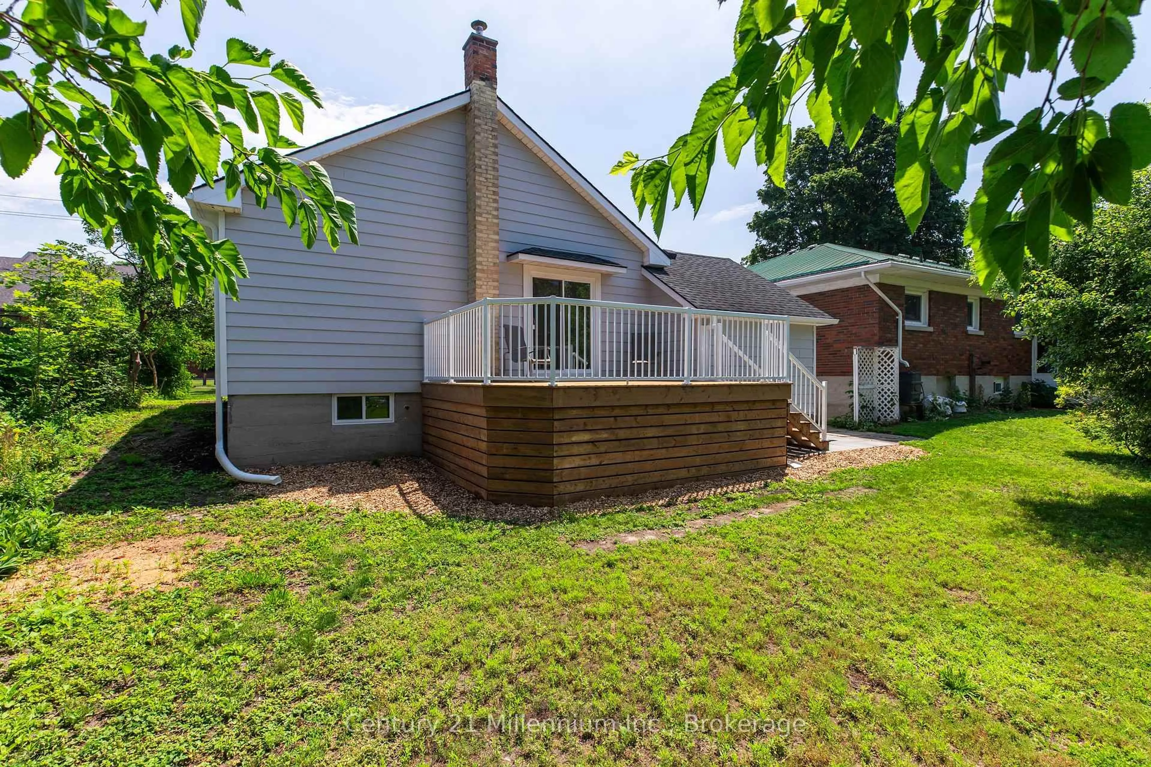 Patio, unknown for 902 Huron Terr, Kincardine Ontario N2Z 2Y1