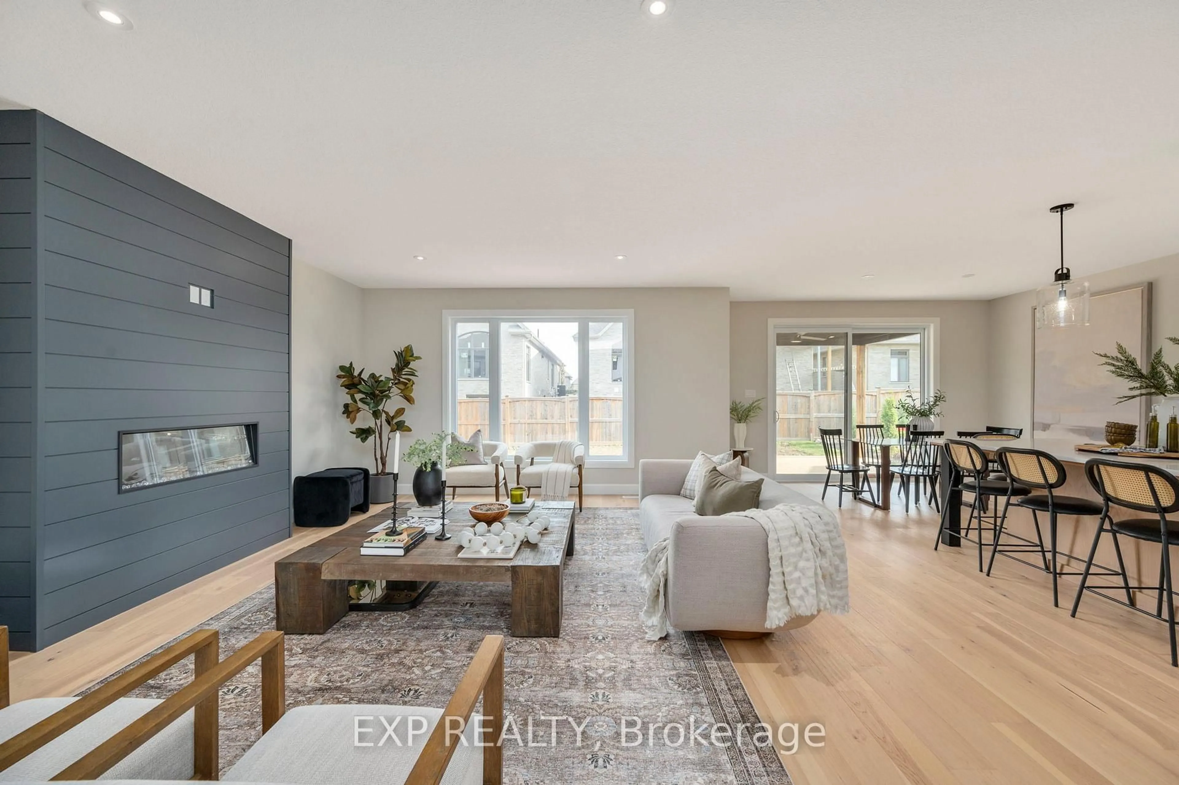 Living room with furniture, unknown for Lot 2 Sunningdale Crt, London North Ontario N6G 3Z7
