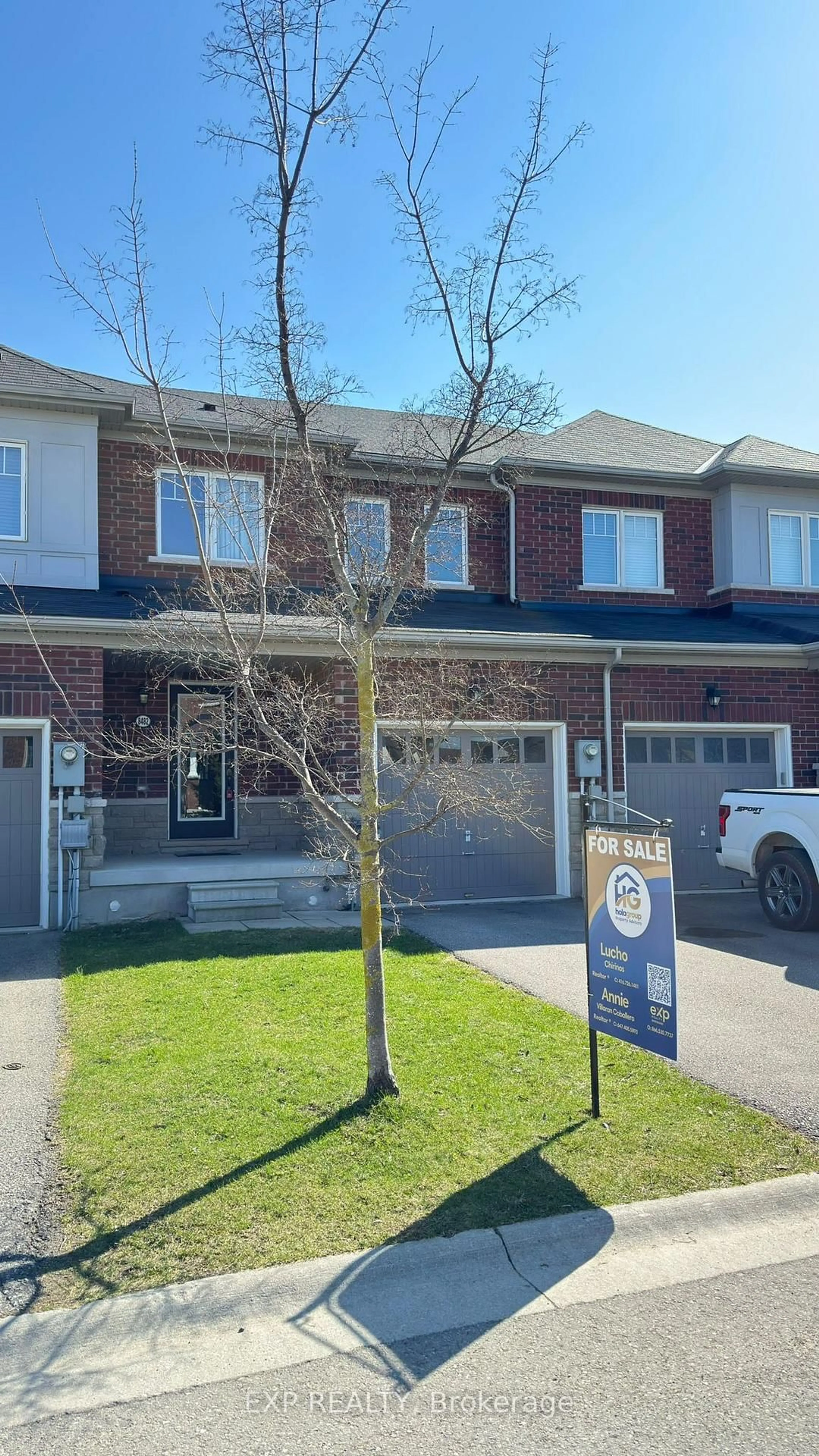 Home with brick exterior material, street for 8482 Hickory Lane, Niagara Falls Ontario L2H 0K8