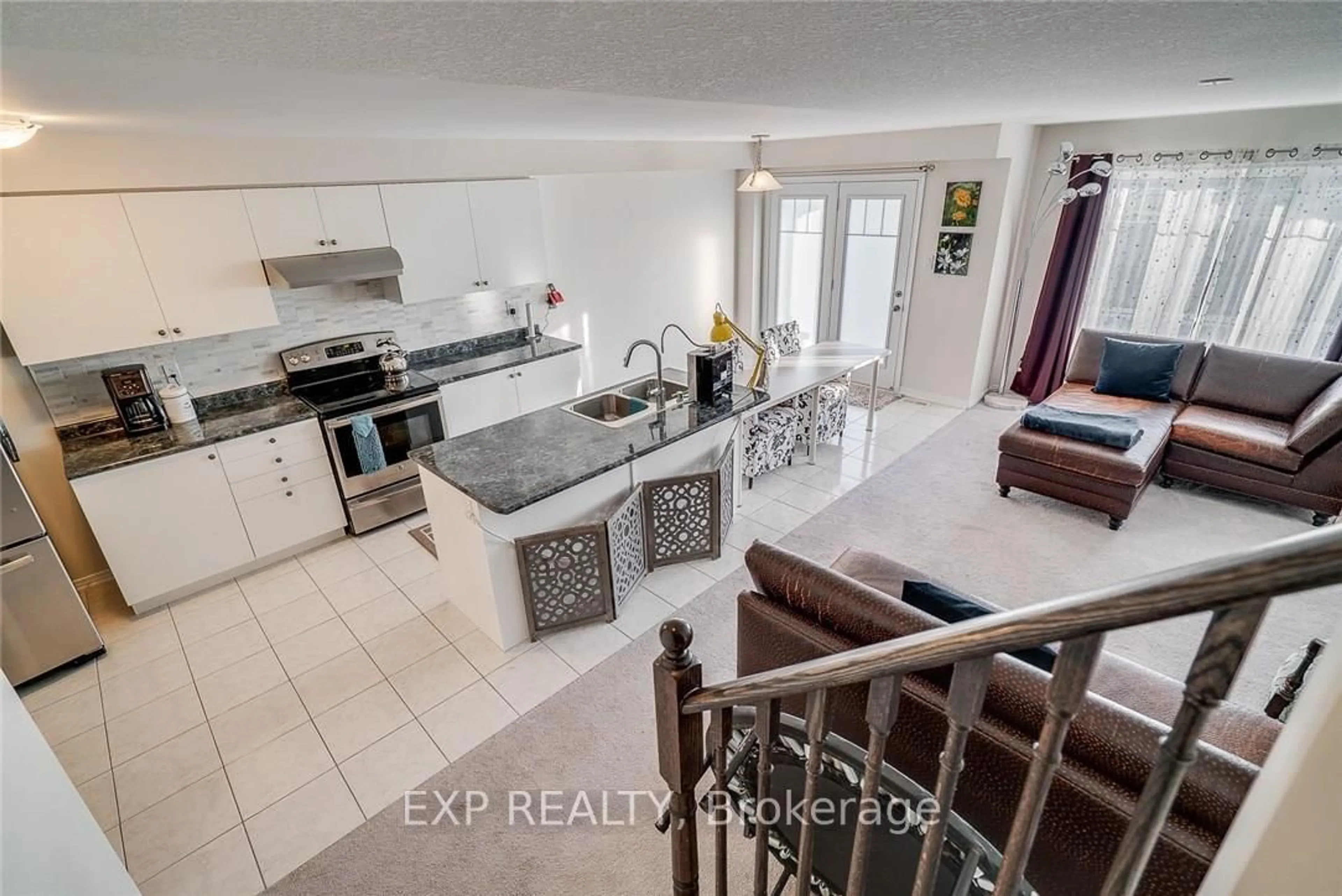 Open concept kitchen, ceramic/tile floor for 8482 Hickory Lane, Niagara Falls Ontario L2H 0K8