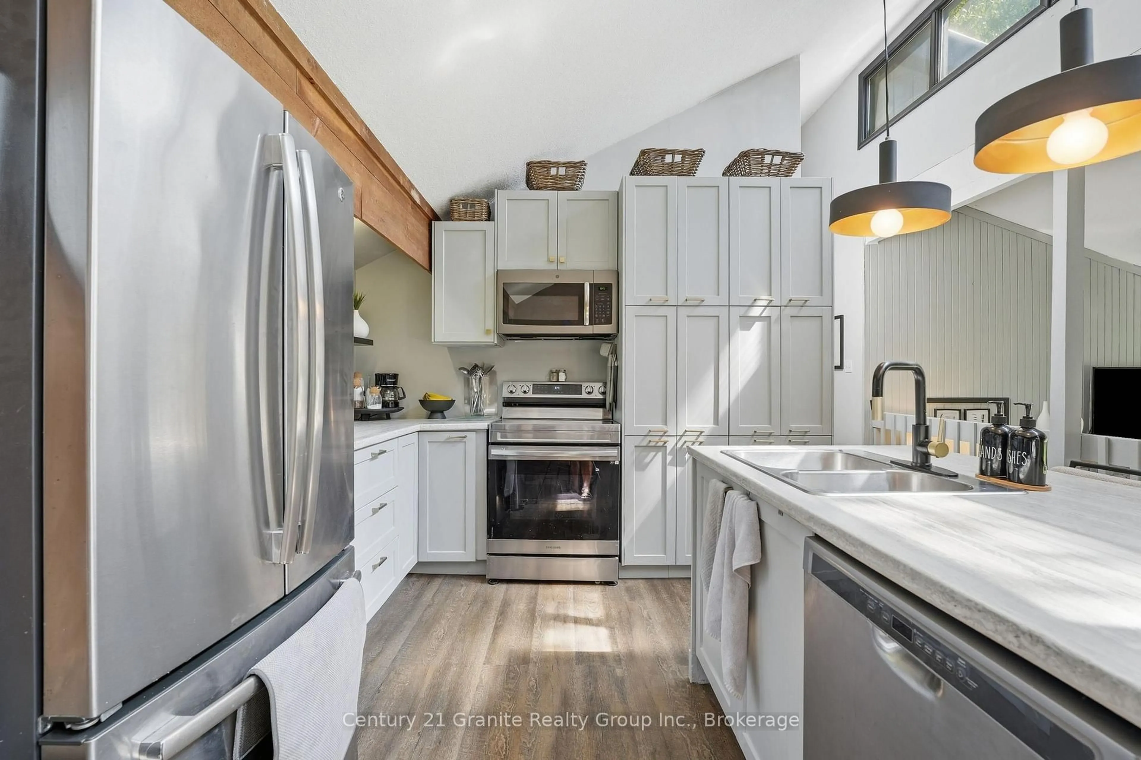 Unknown for 1012 Shetland Rd, Minden Hills Ontario K0M 2L1