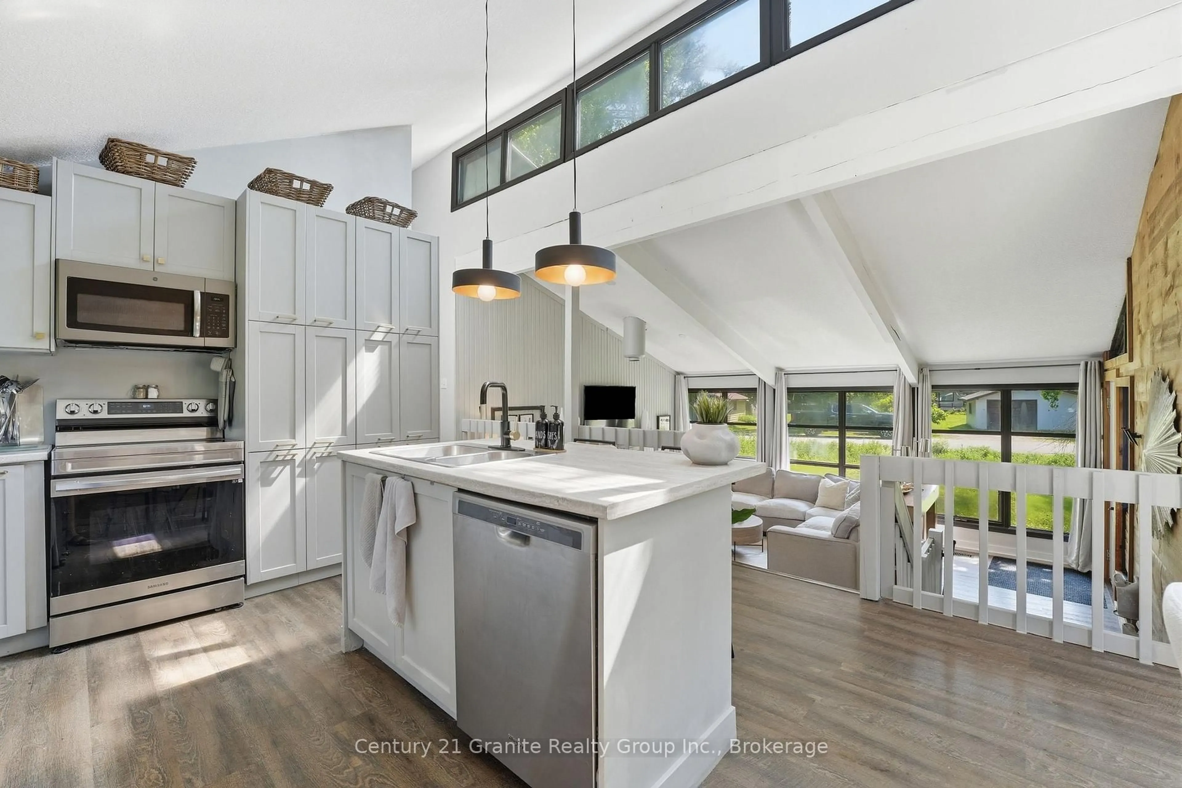 Open concept kitchen, unknown for 1012 Shetland Rd, Minden Hills Ontario K0M 2L1