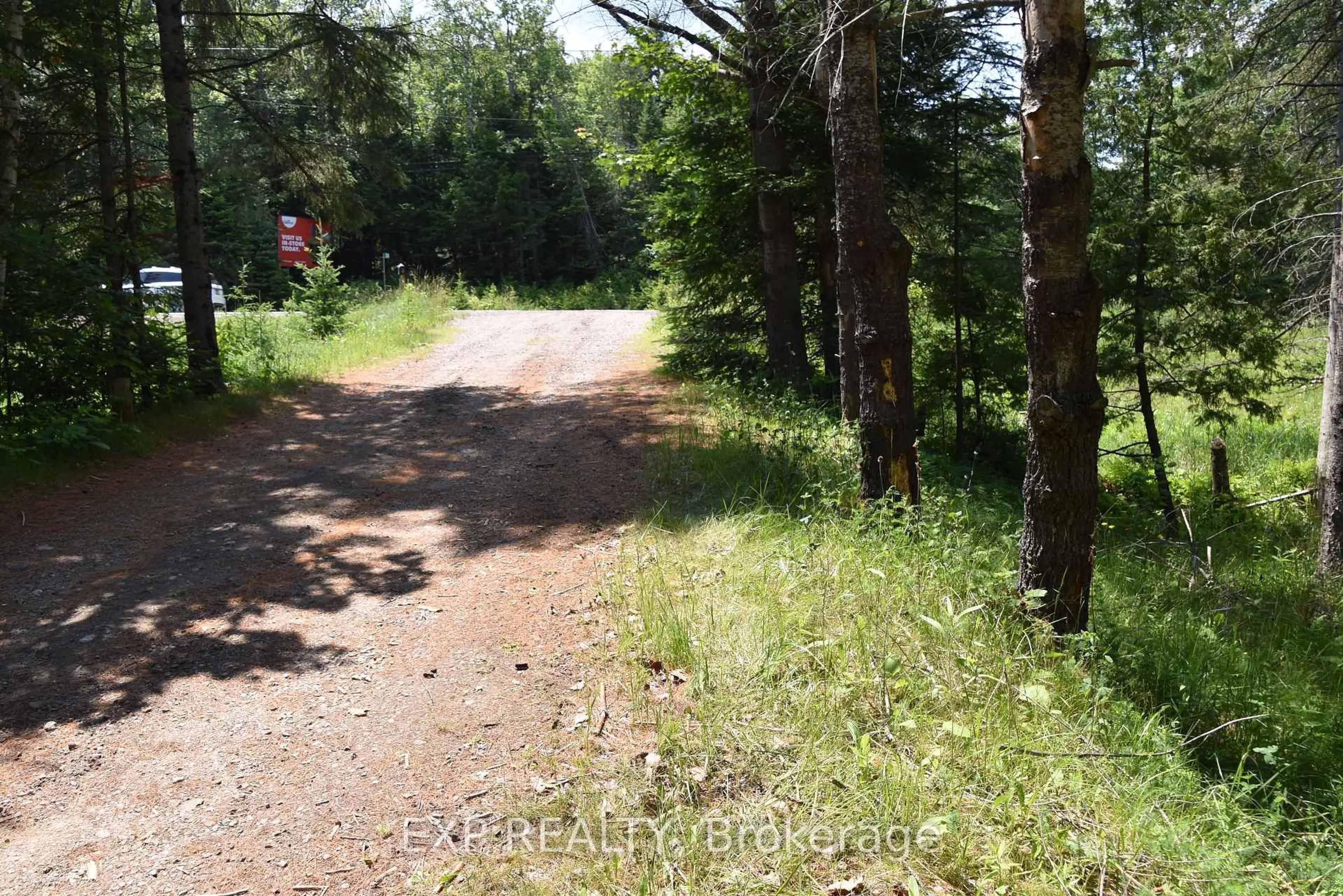 Blurry image for 20368 Highway 60 Highway, Barry's Bay Ontario K0J 1B0