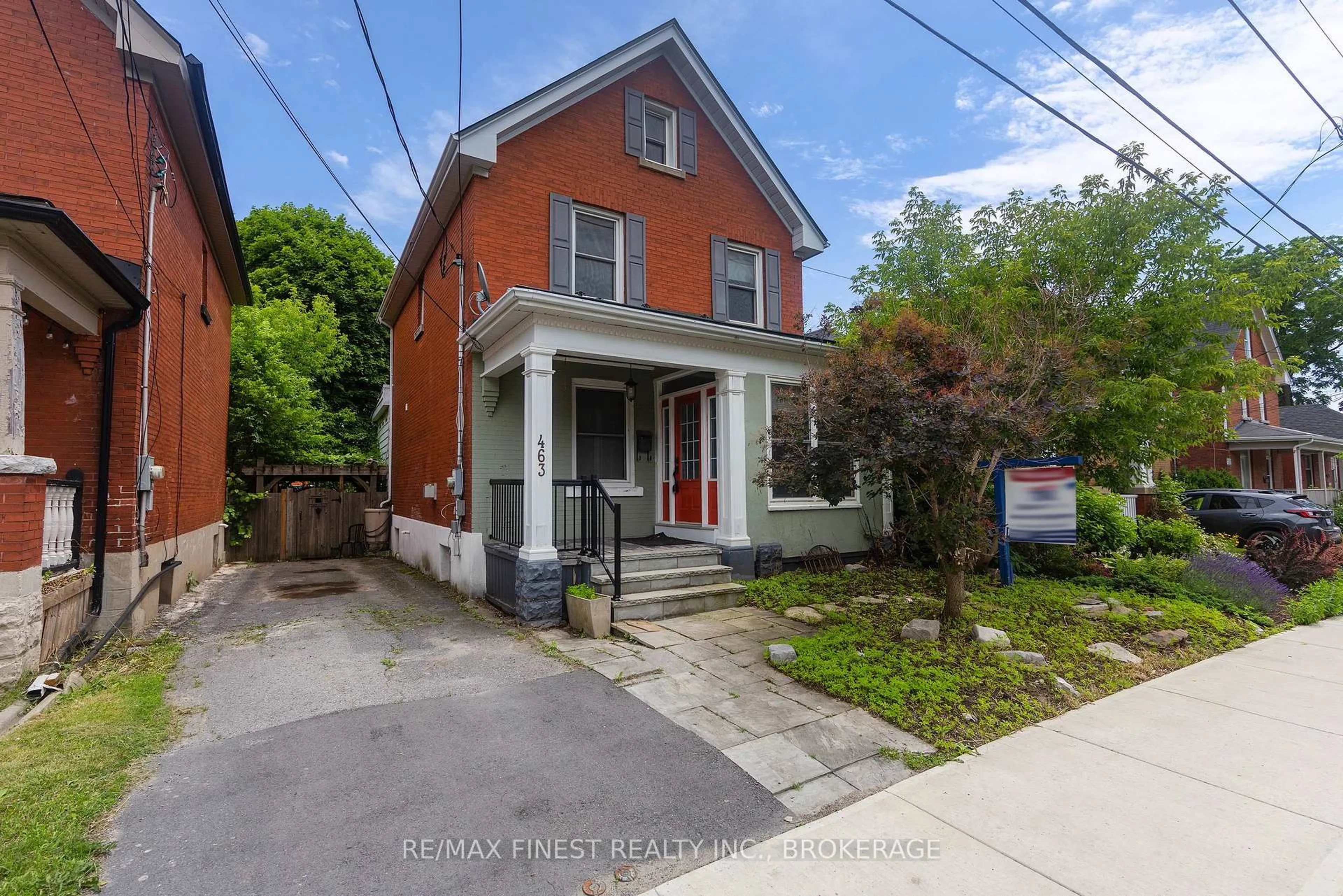 Home with brick exterior material, street for 463 Victoria St, Kingston Ontario K7L 3Z8