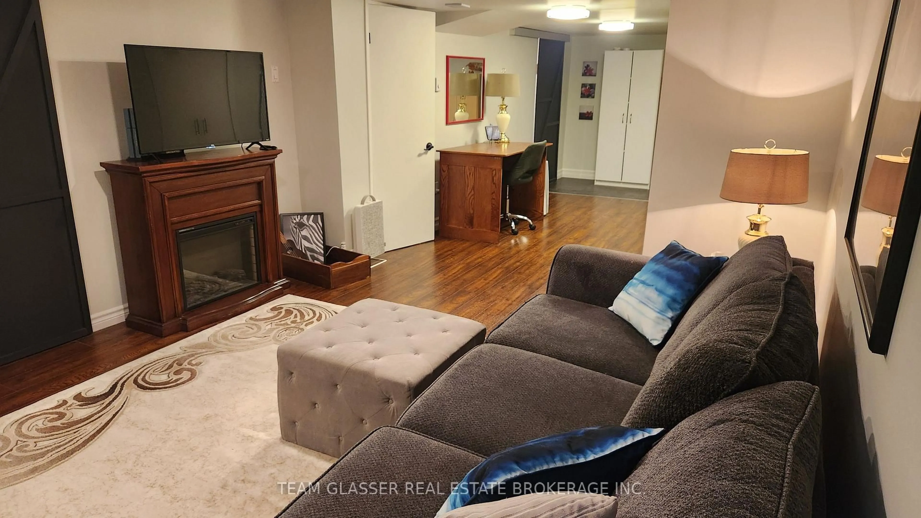 Living room with furniture, unknown for 51 SHOLTO Dr #128, London South Ontario N6E 2H9