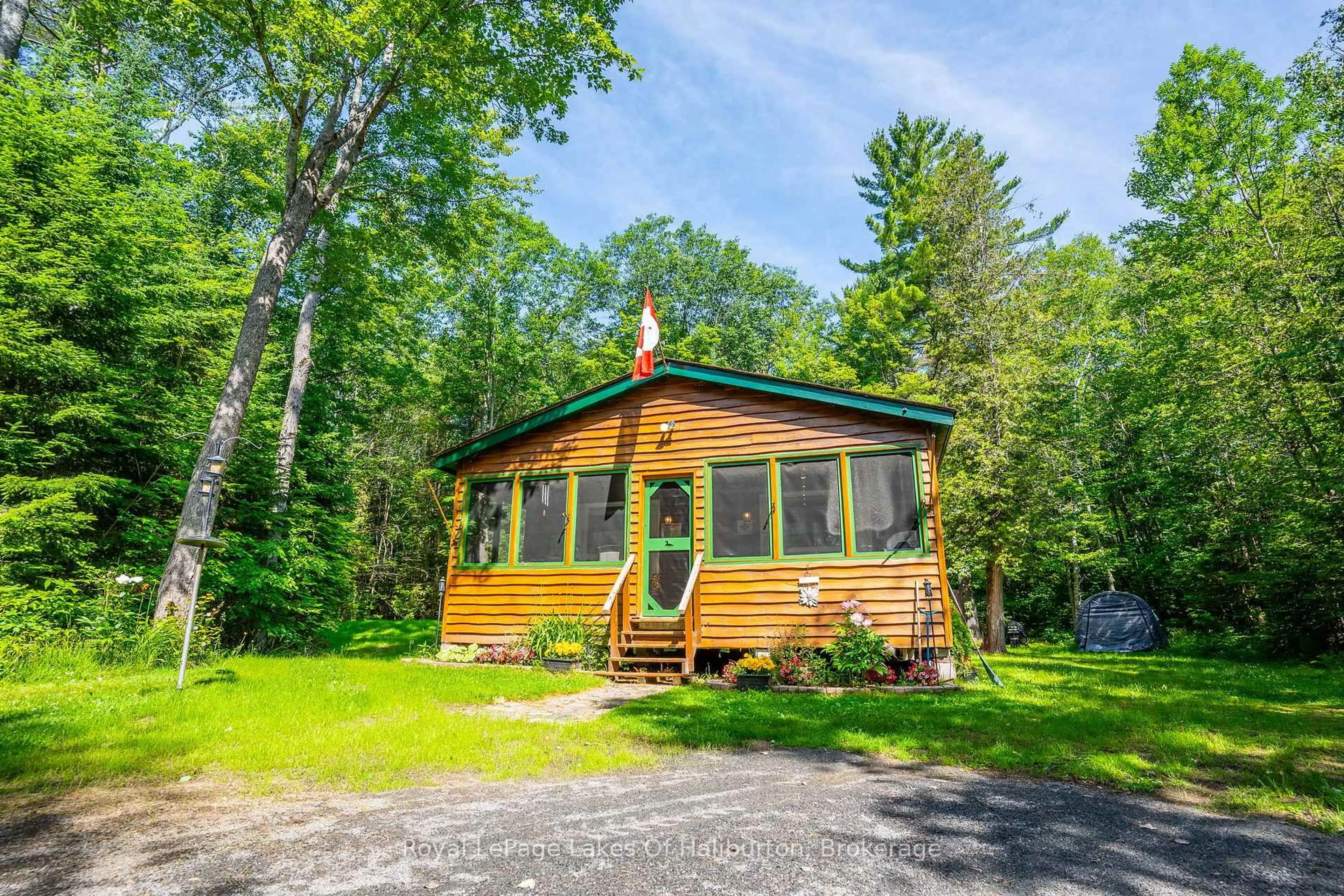 Shed for 1079 Halls Lake Rd, Algonquin Highlands Ontario K0M 1S0