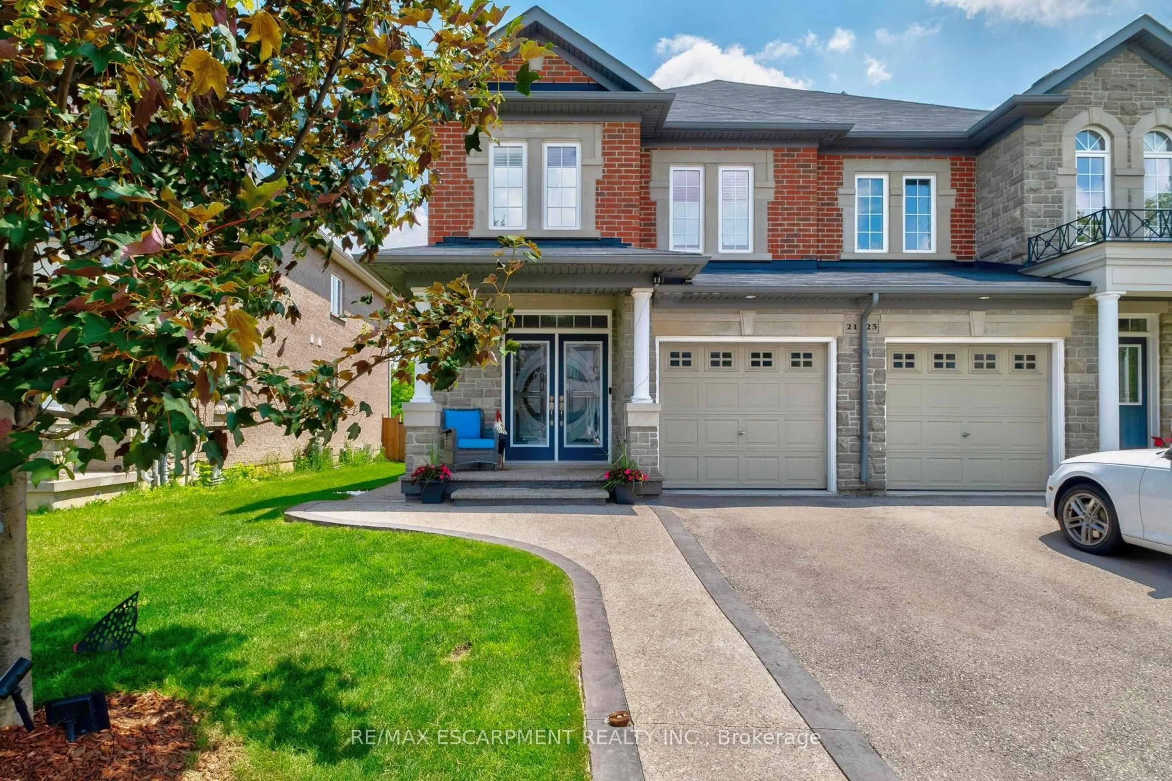 Home with brick exterior material, street for 21 Summerberry Way, Hamilton Ontario L9B 0G2