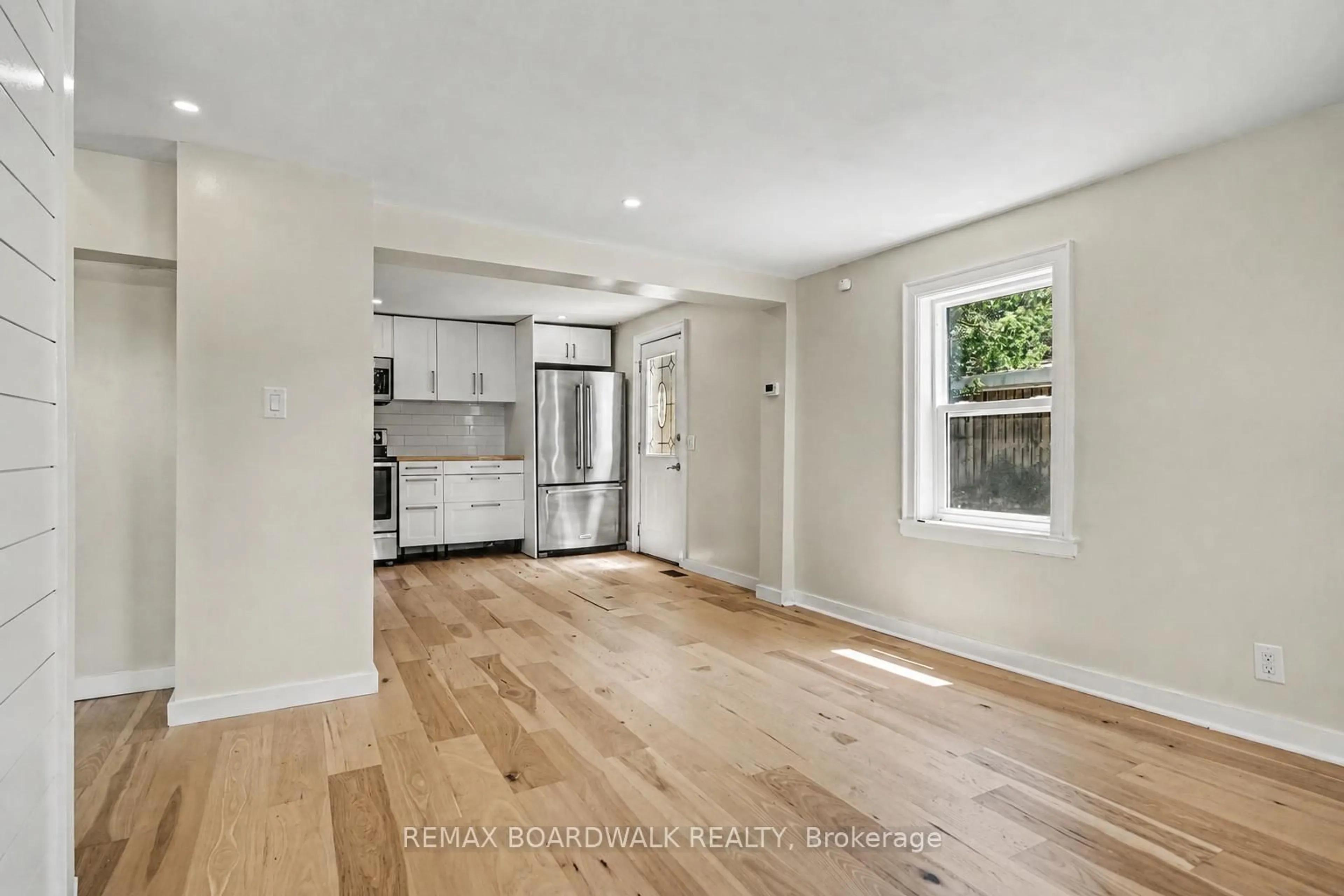 Open concept kitchen, unknown for 11 Abbott St, Smiths Falls Ontario K7A 4S1
