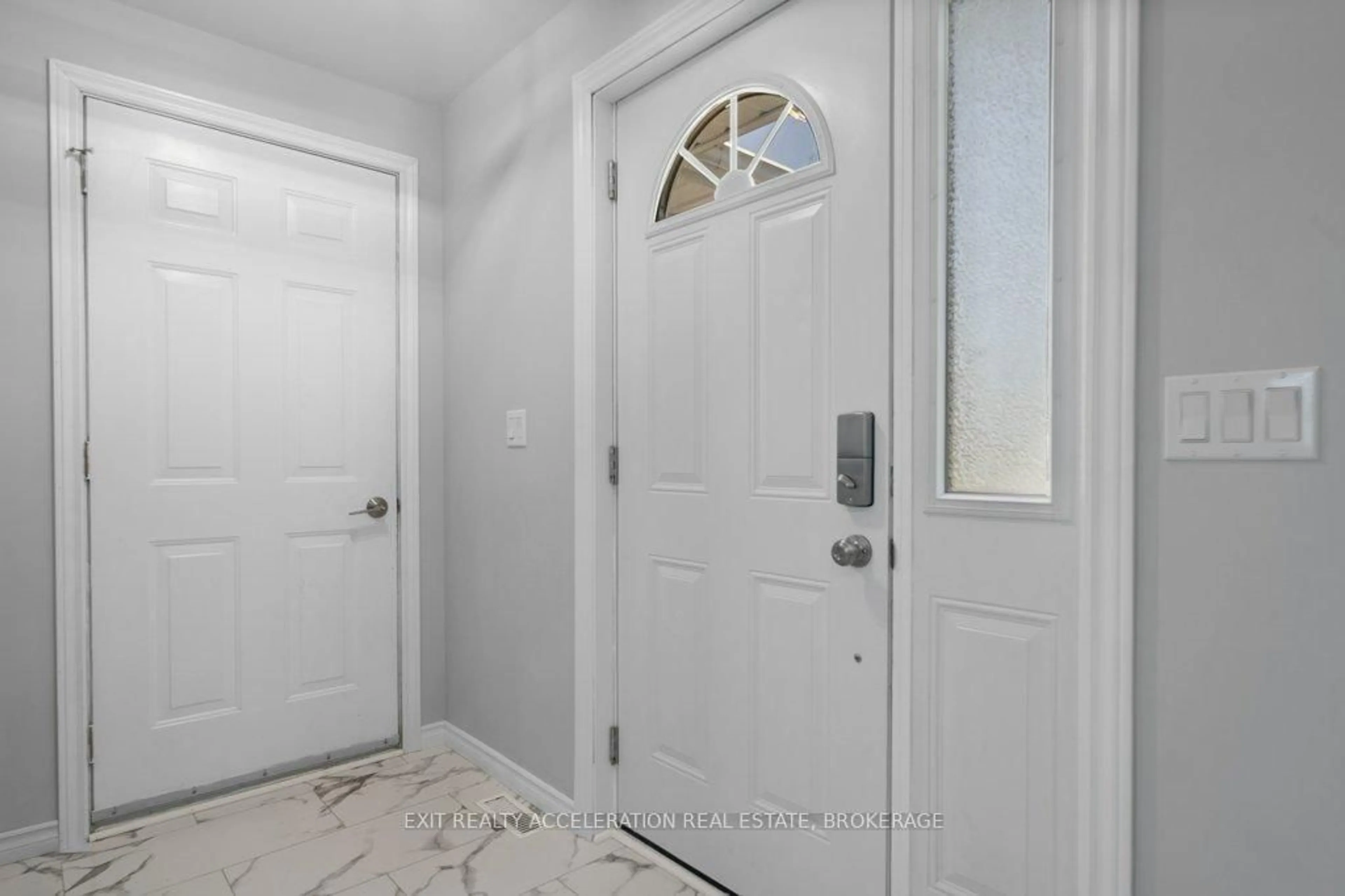 Indoor entryway for 2 Angus Dr, Greater Napanee Ontario K7R 3W6