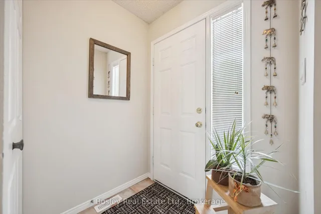 459 Beechwood Pl #21, Waterloo 3