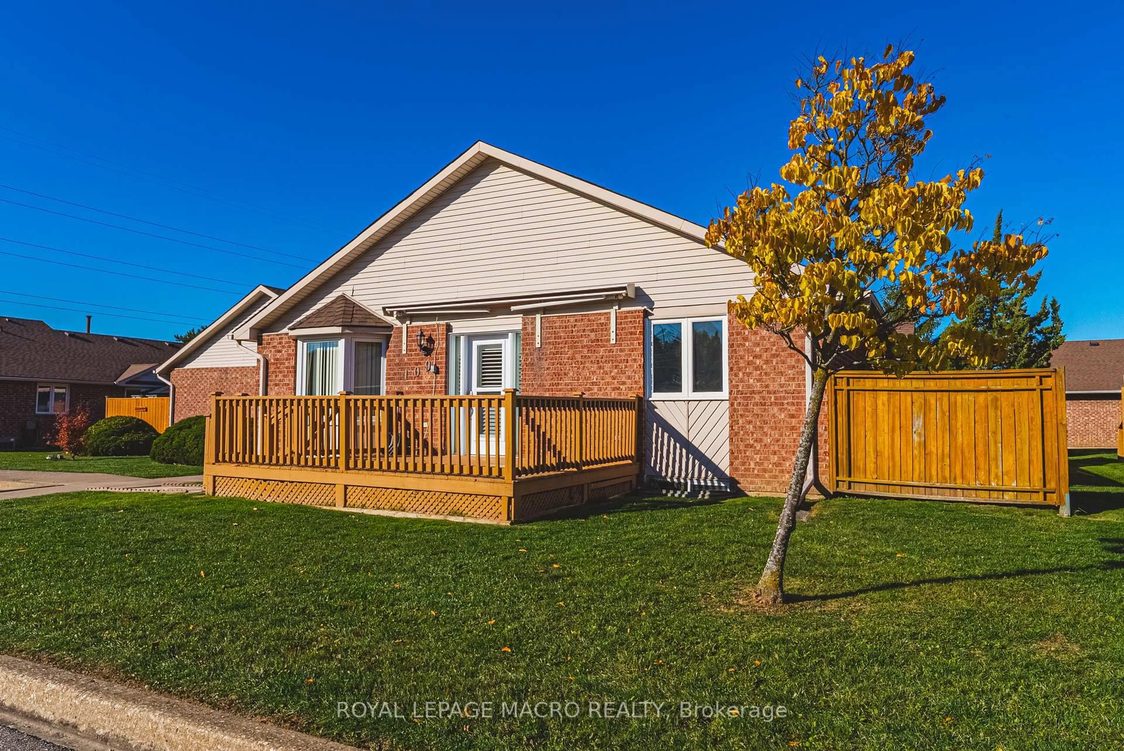 Unknown for 122 Bunting Rd #109, St. Catharines Ontario L2P 3X7