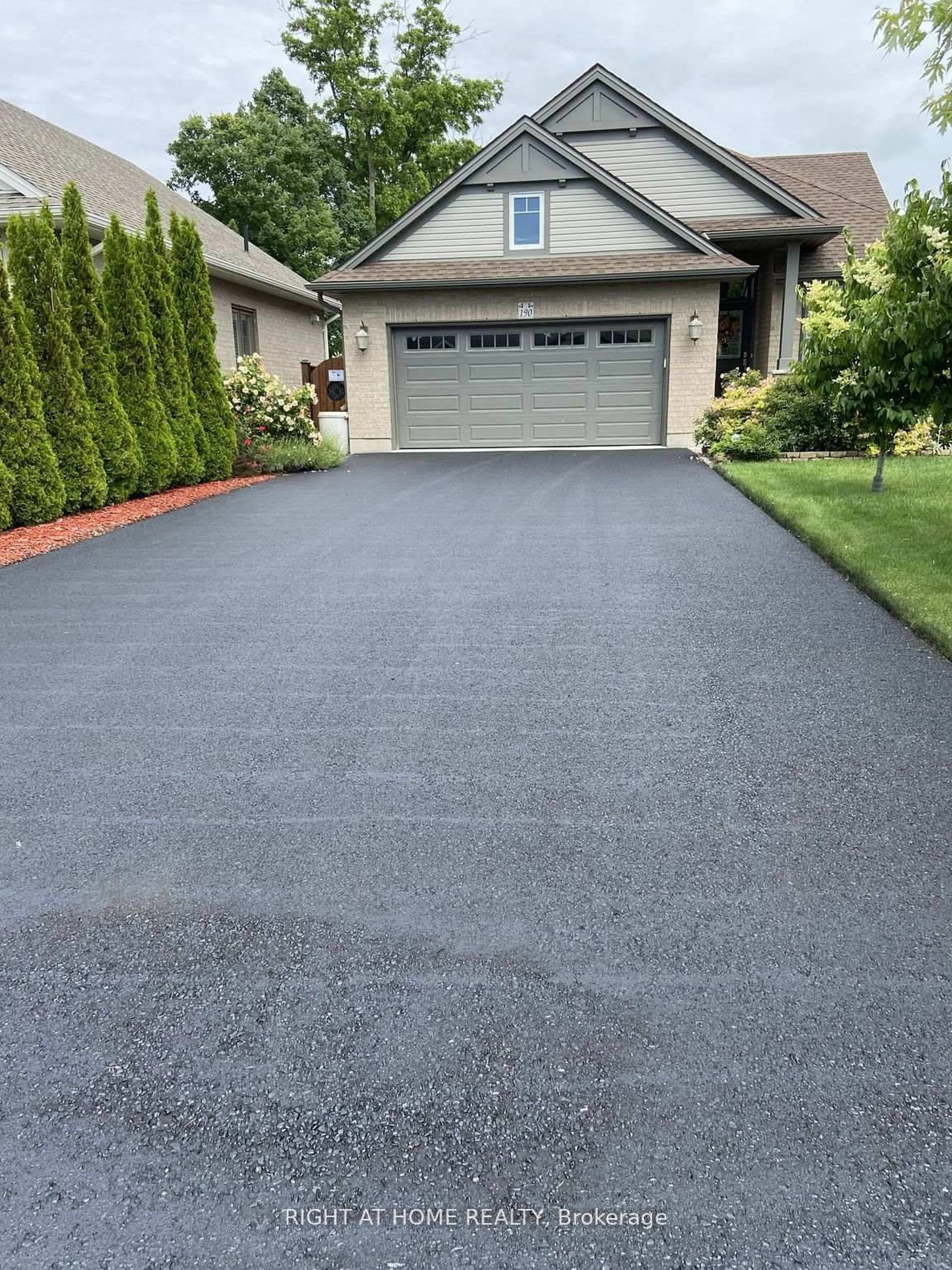 Home with vinyl exterior material, street for 190 Emery St, Central Elgin Ontario N5L 0A6