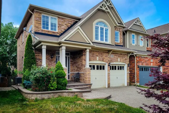 128 Montreal Circ, Hamilton 2