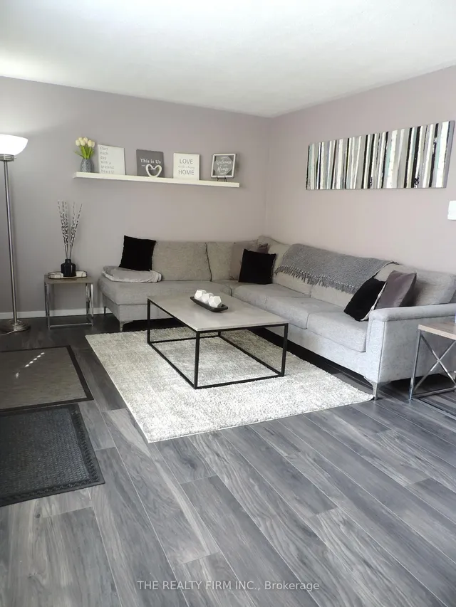 474 Southdale Rd #33, London South 3