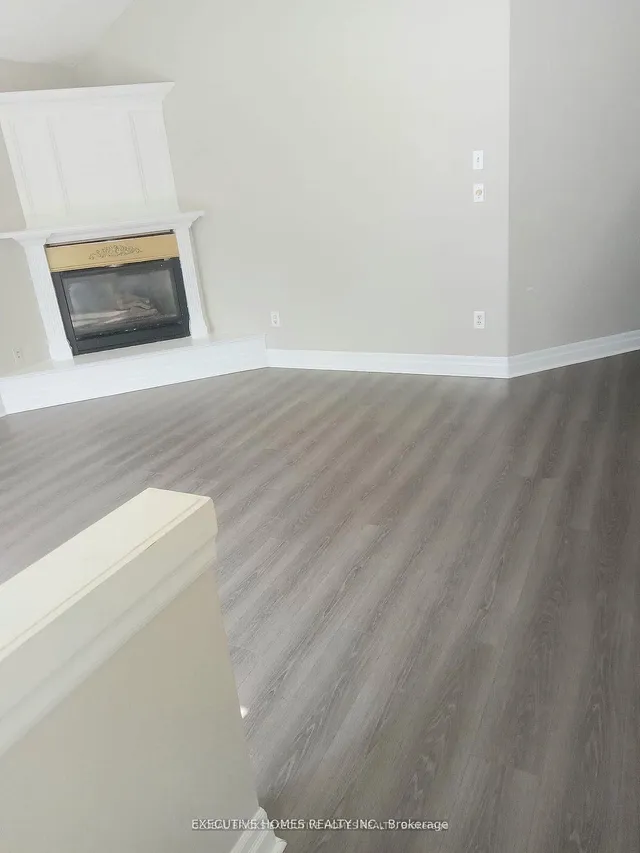 125 Municipal St, Guelph 5