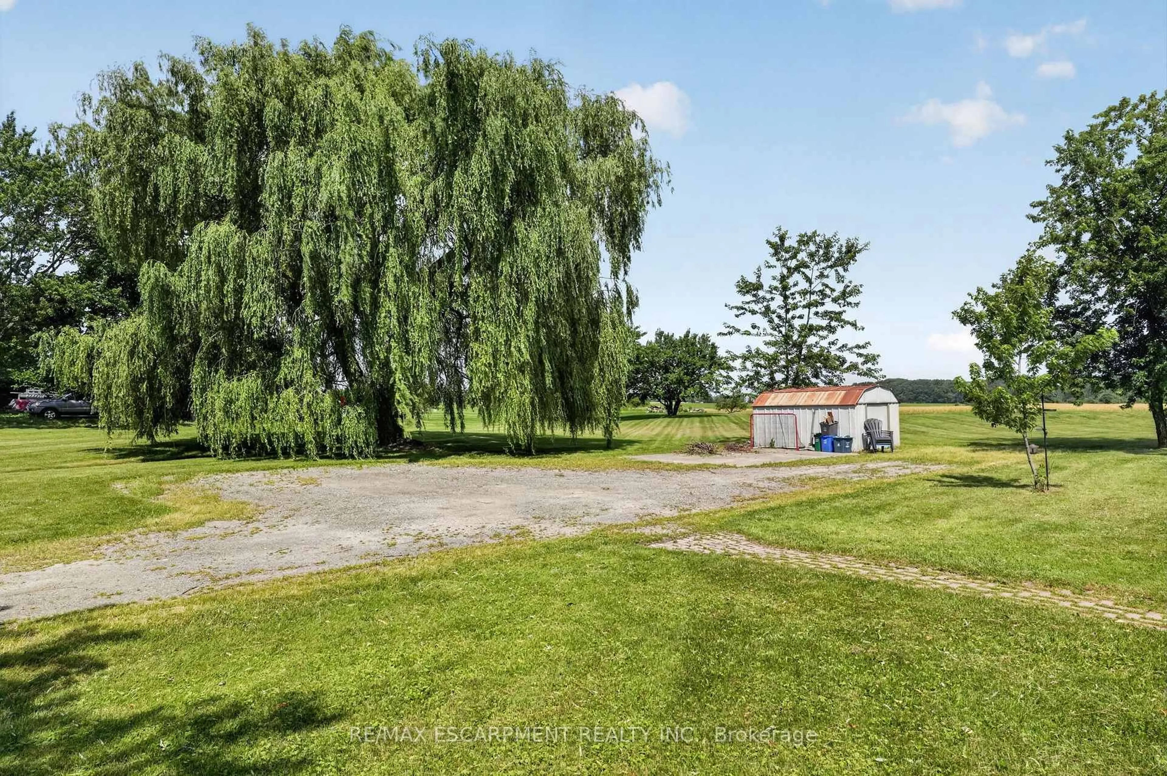 A pic from outside/outdoor area/front of a property/back of a property/a pic from drone, water/lake/river/ocean view for 4373 Regional Road 20, West Lincoln Ontario L0R 1Y0