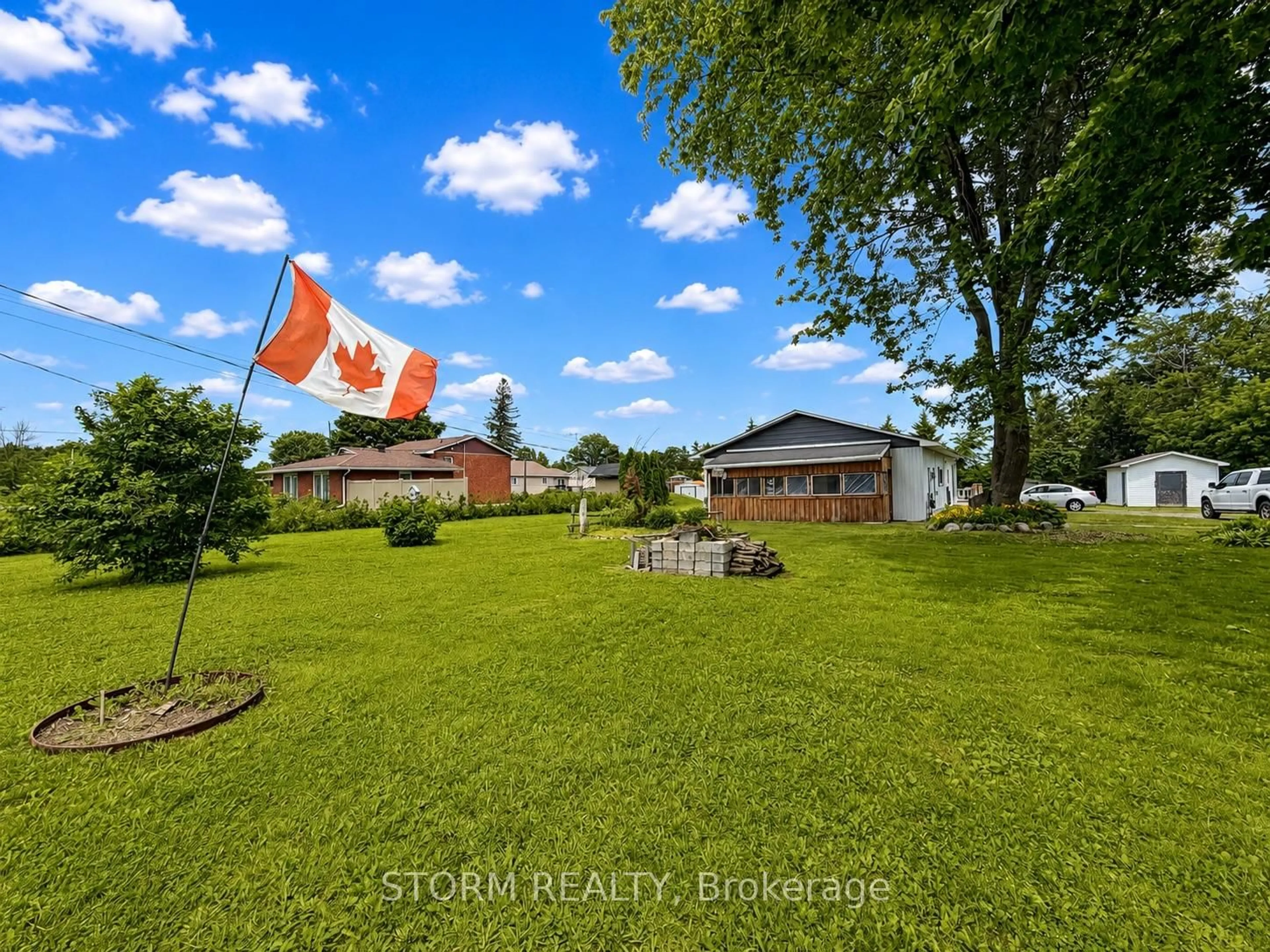 A pic from outside/outdoor area/front of a property/back of a property/a pic from drone, unknown for 5560 Avonmore Rd, South Stormont Ontario K0C 1P0
