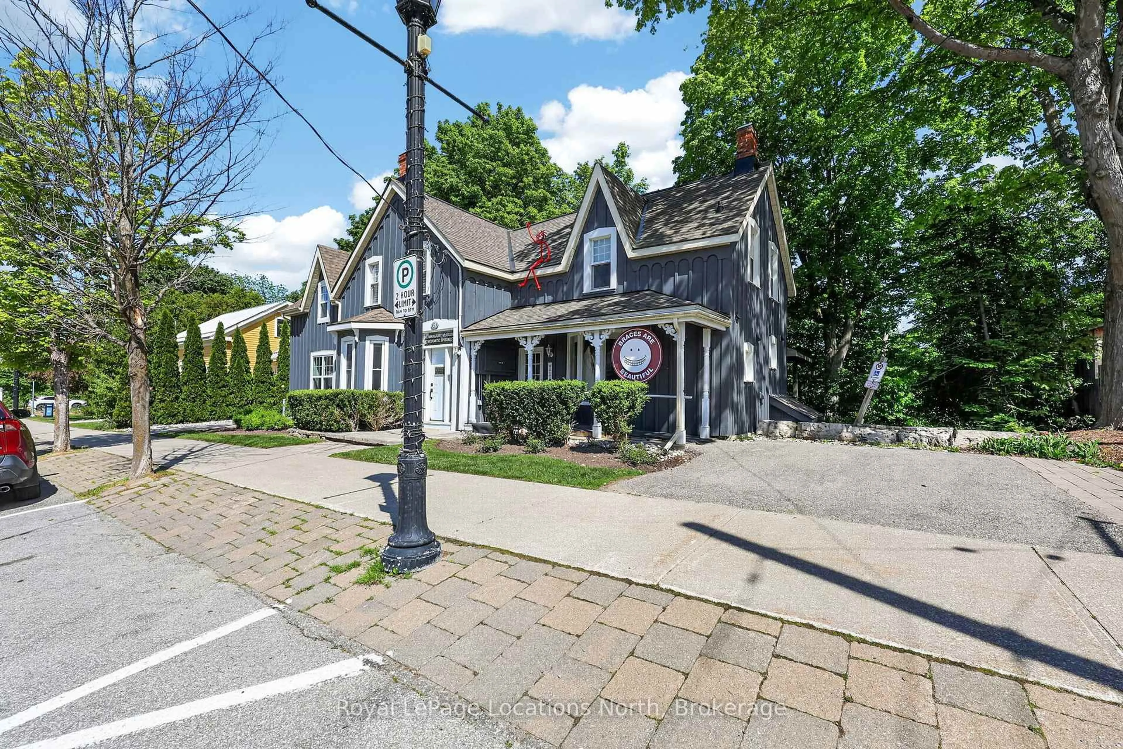 Unknown for 21 Bruce St, Blue Mountains Ontario N0H 2P0
