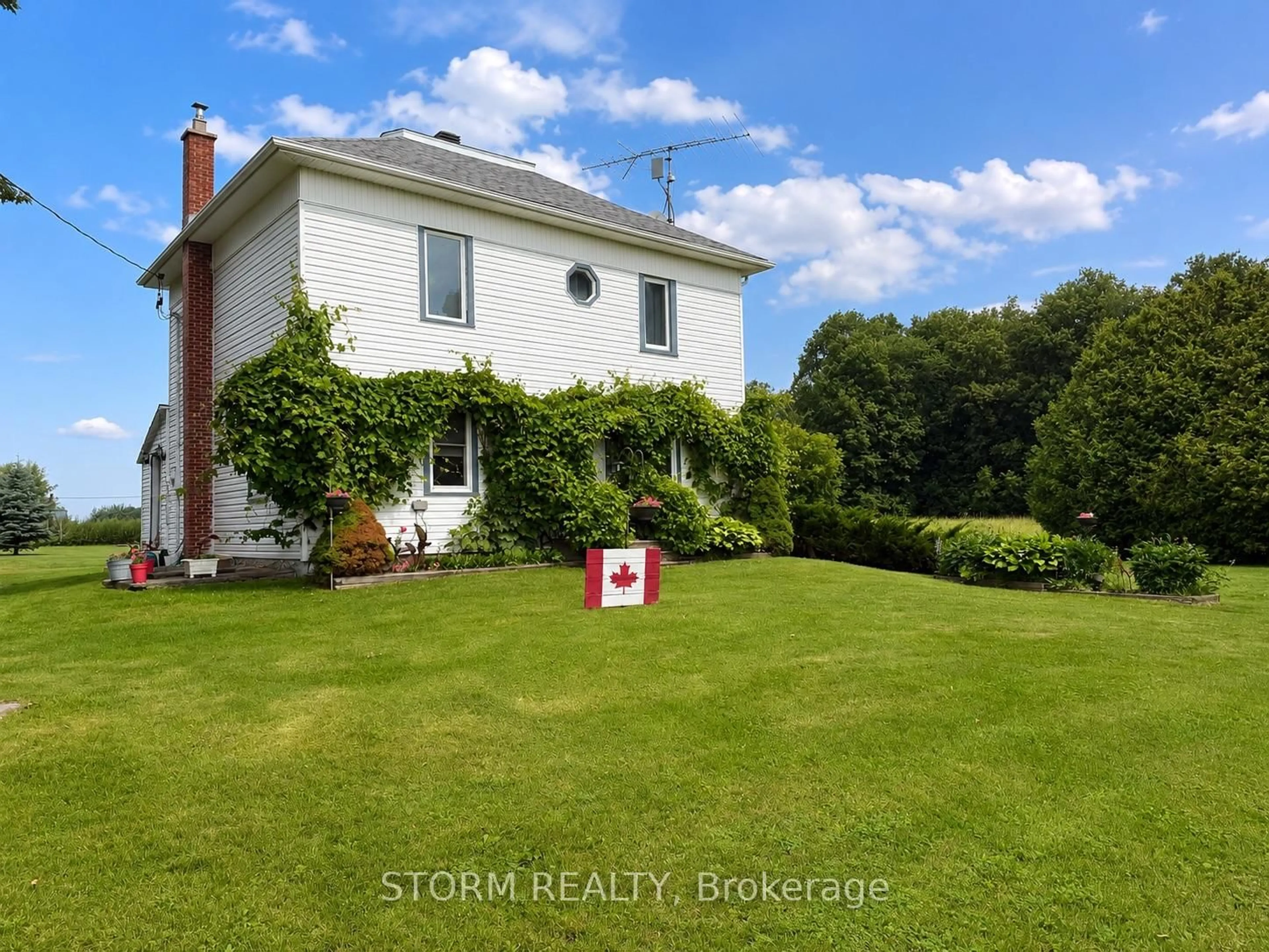 A pic from outside/outdoor area/front of a property/back of a property/a pic from drone, street for 15477 Raymond Rd, South Stormont Ontario K0C 1Y0