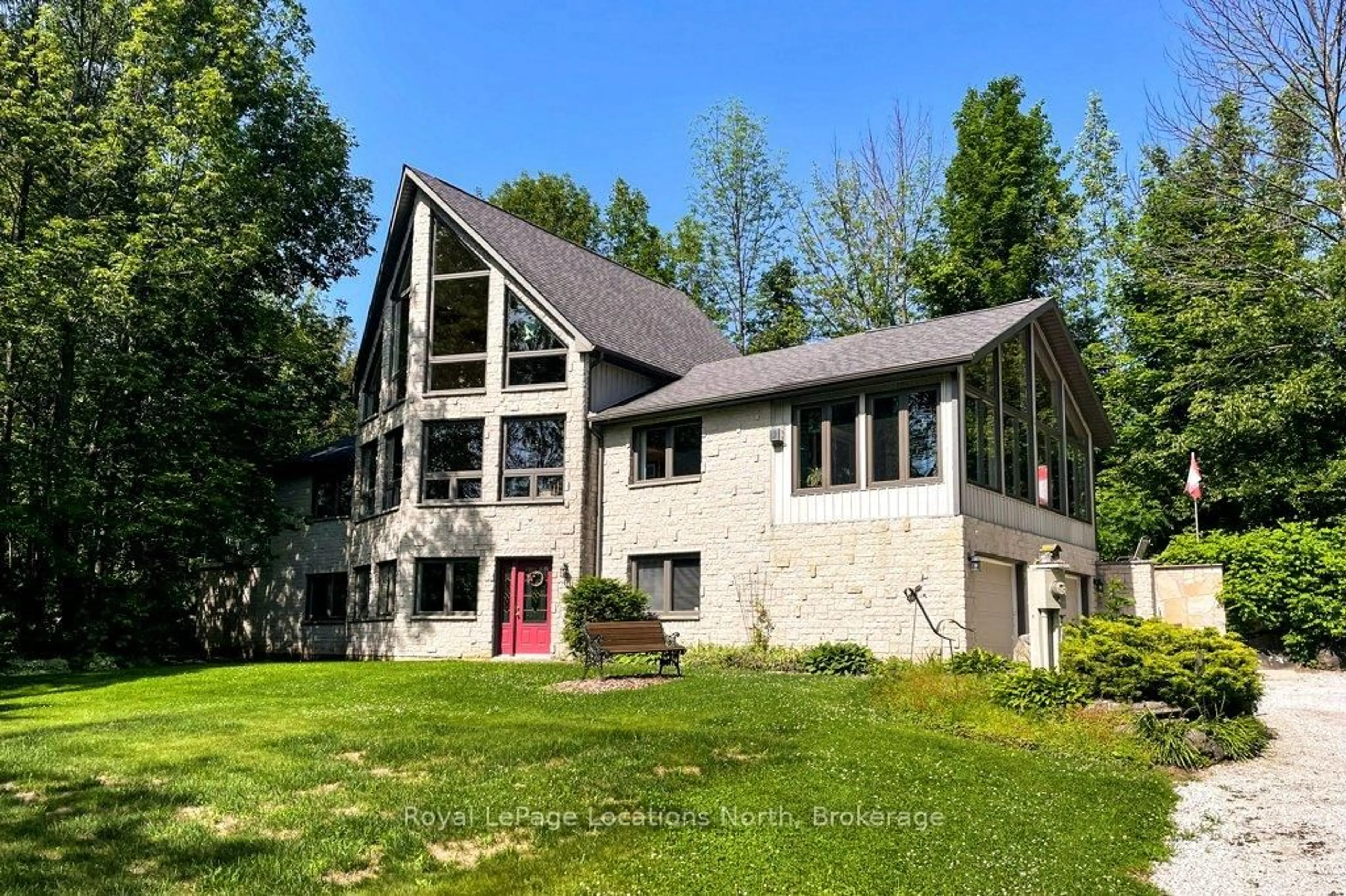 Home with vinyl exterior material, unknown for 156 Harbour Beach Dr, Meaford Ontario N4L 1W5