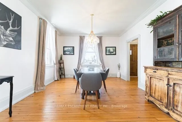79 McMurray St, Bracebridge 4