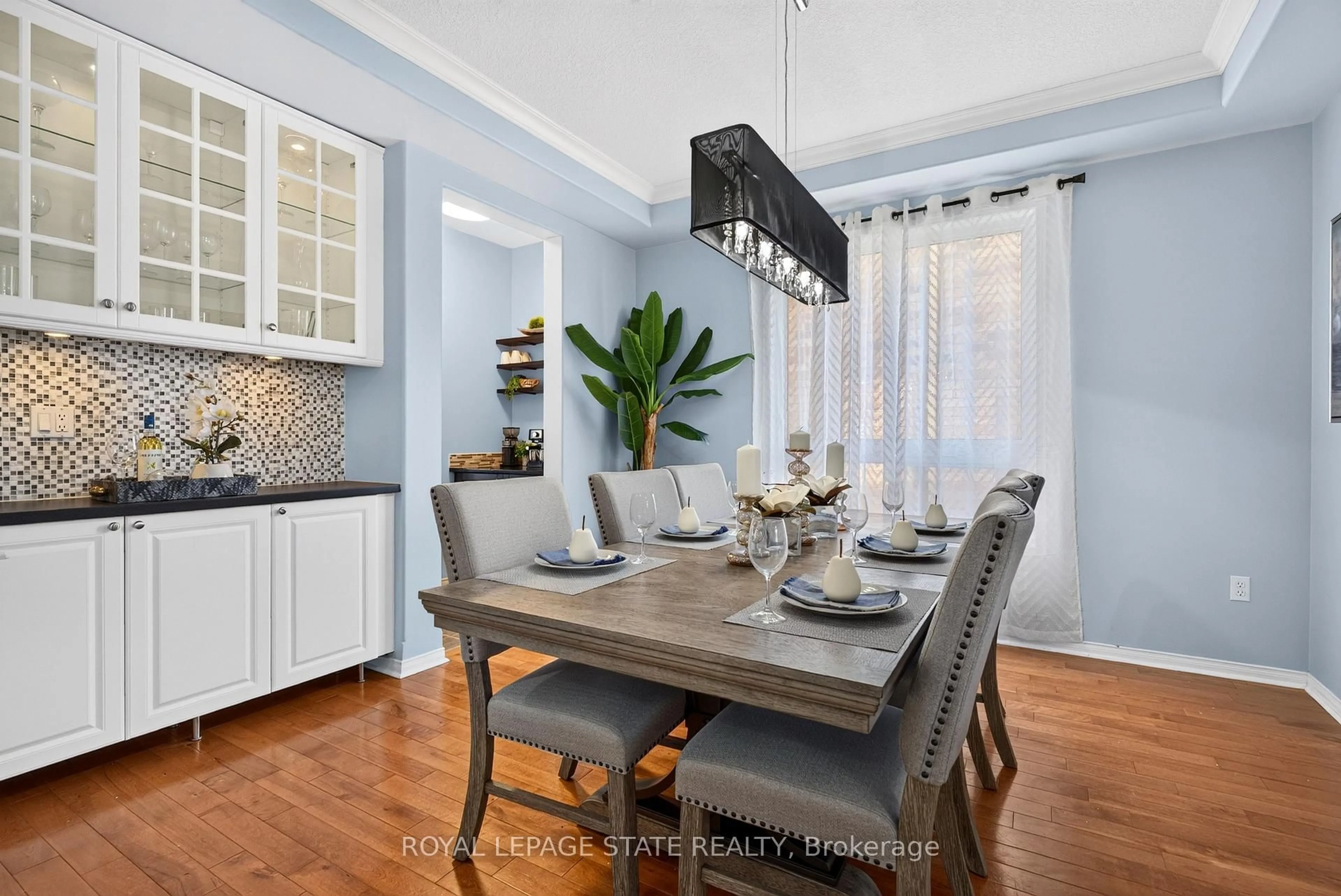 Dining room, unknown for 140 Fowler Dr, Hamilton Ontario L0R 1C0