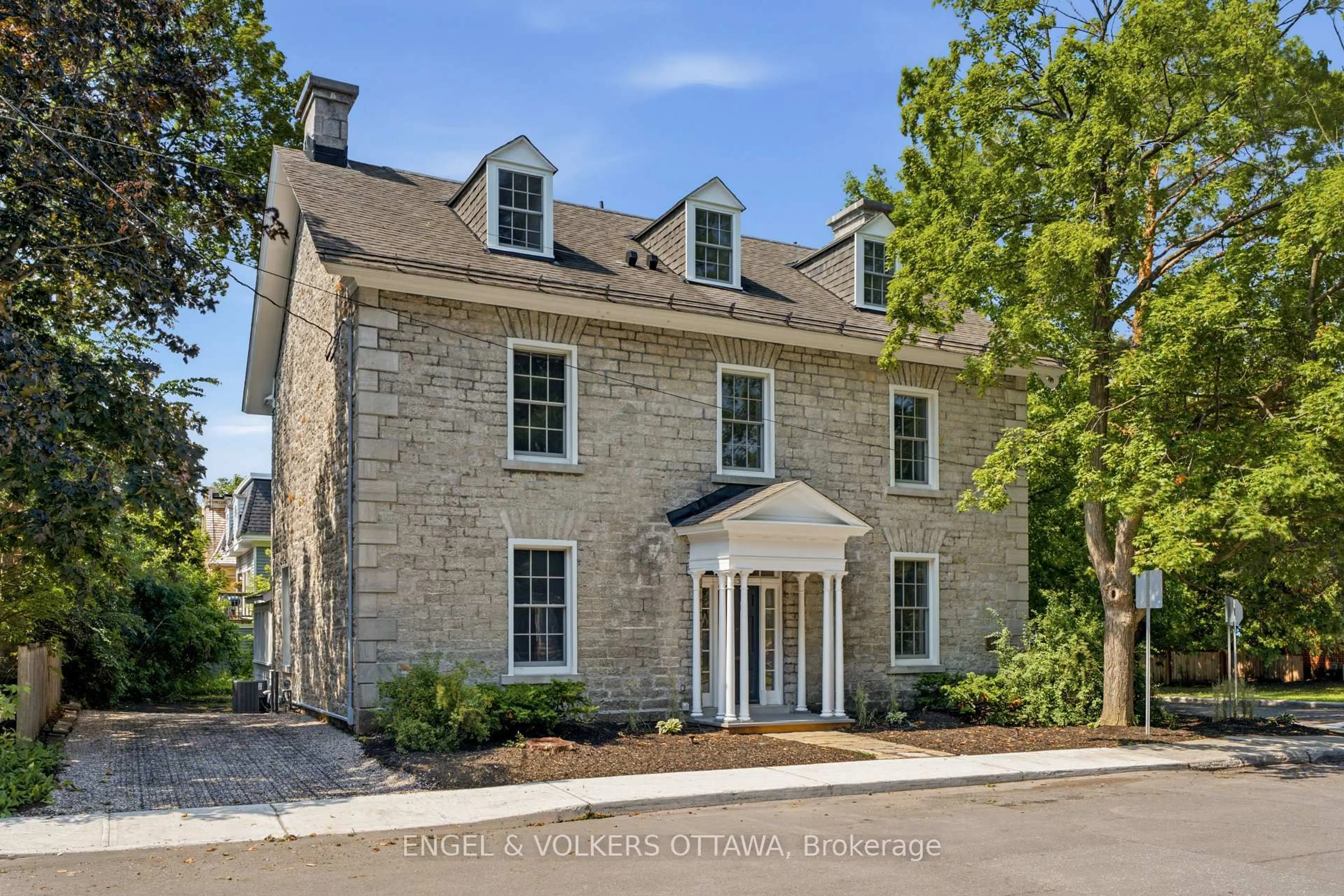 Home with brick exterior material, street for 35 MacKay St, Ottawa Ontario K1M 2B2